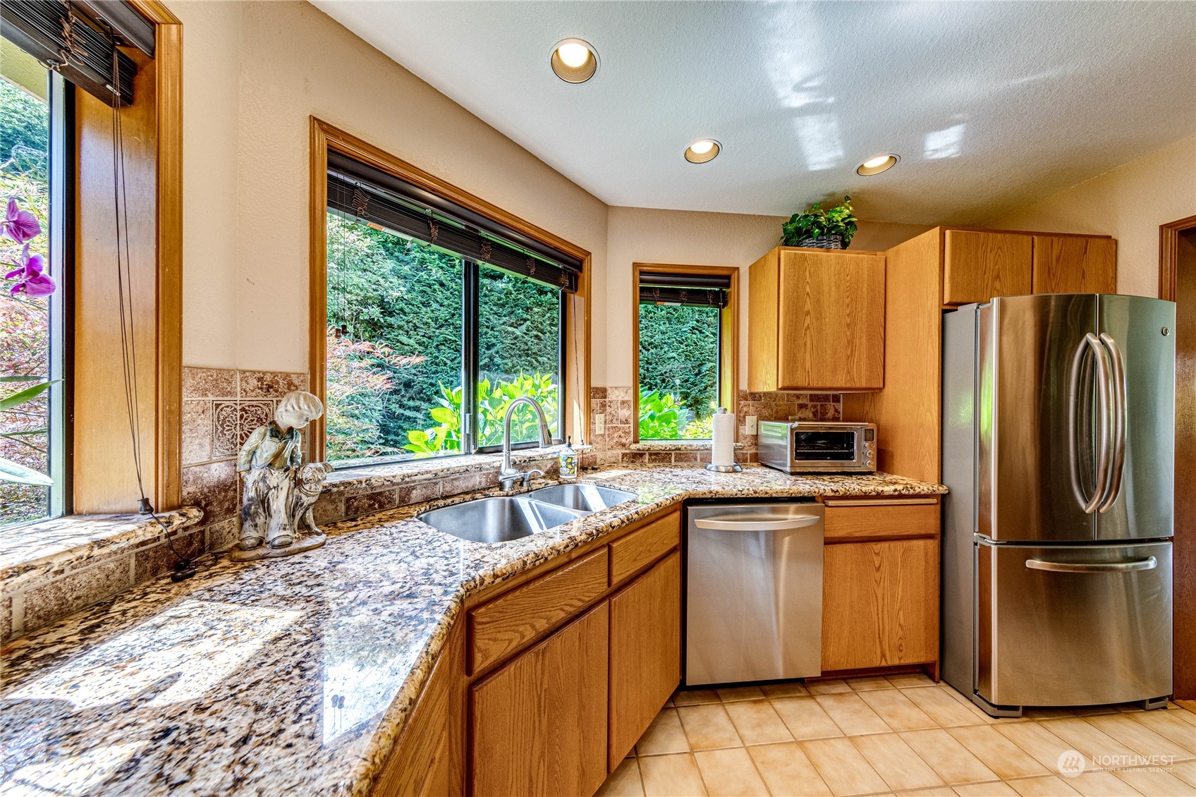 251 Grandview Drive