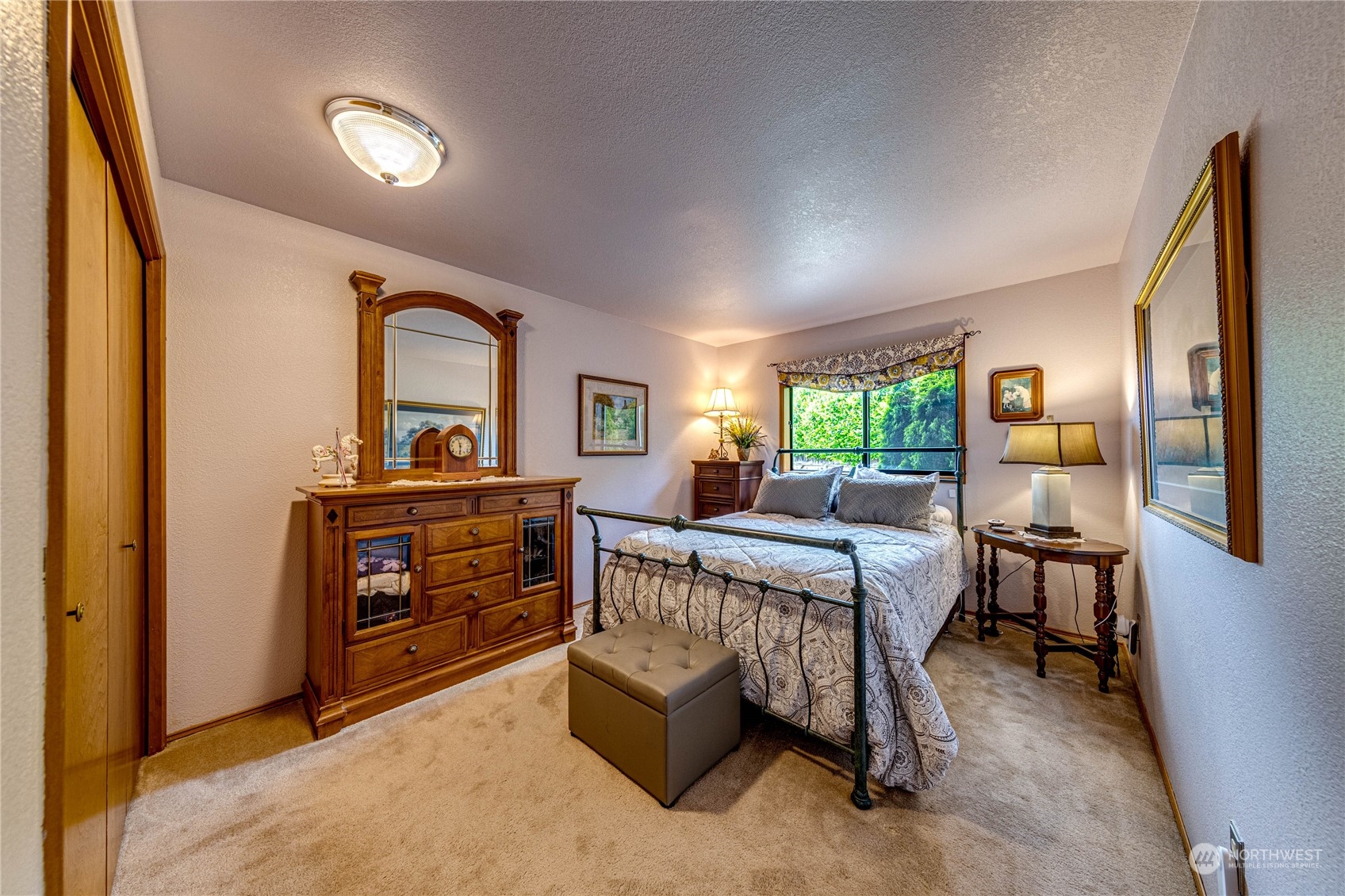 251 Grandview Drive