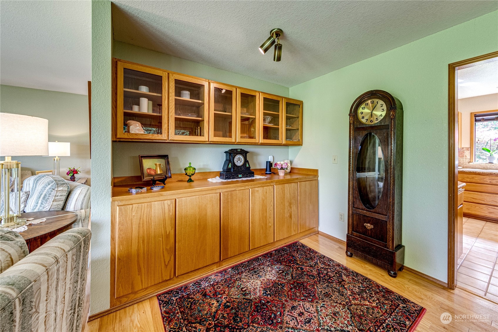 251 Grandview Drive