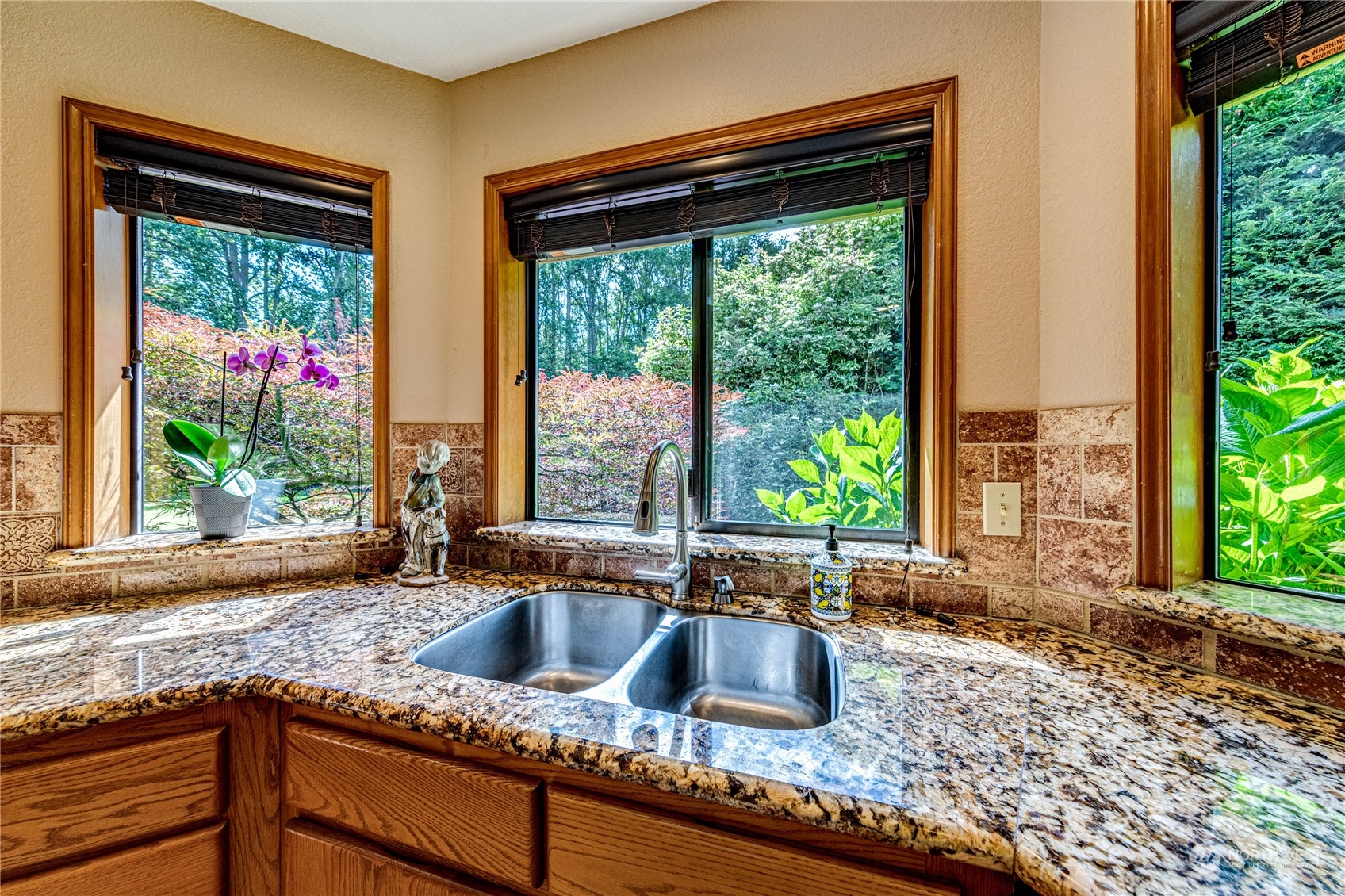 251 Grandview Drive