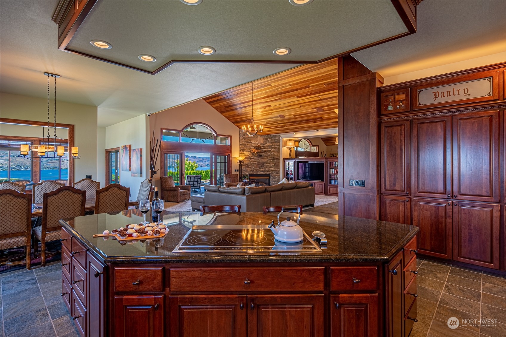 270 Bene Vista Lane