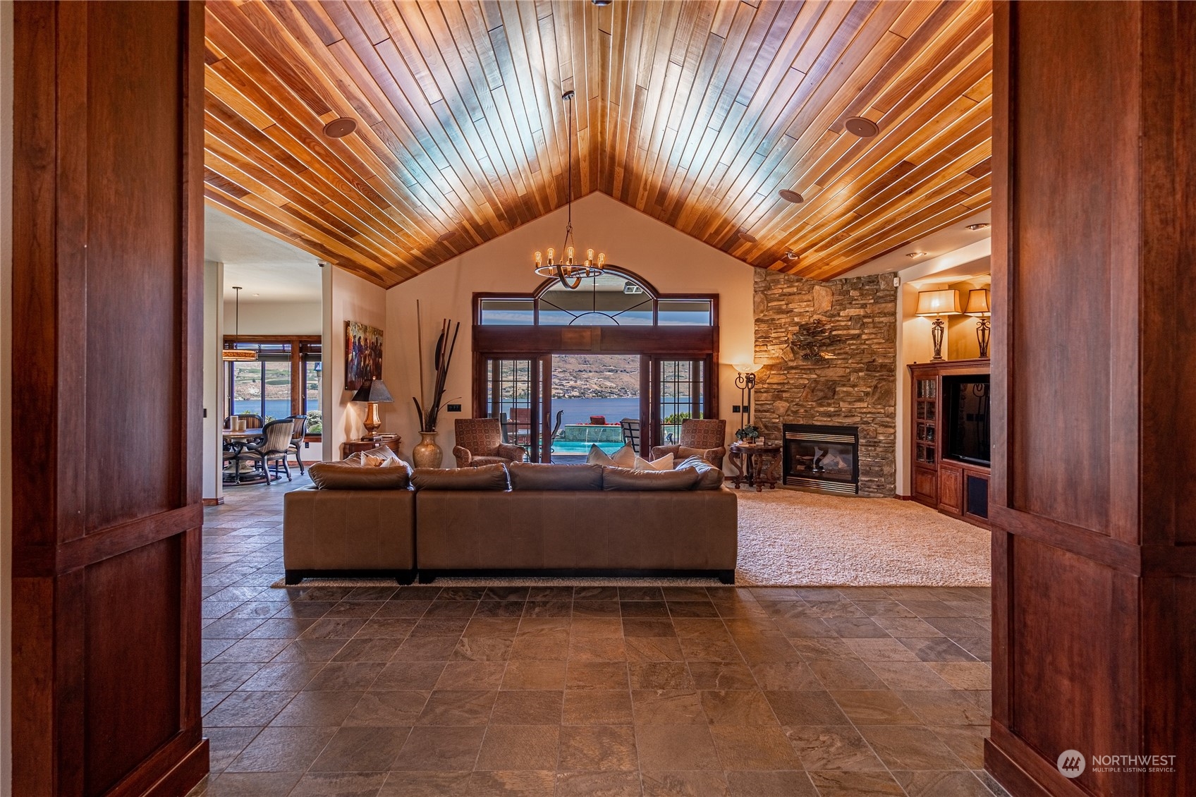 270 Bene Vista Lane