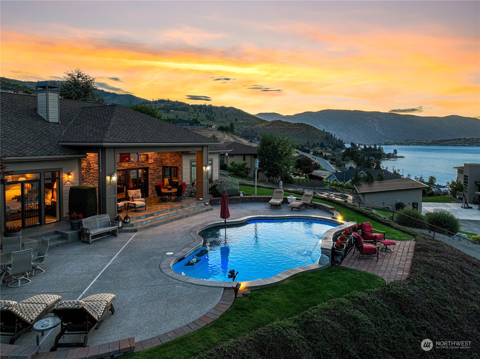 270 Bene Vista Lane