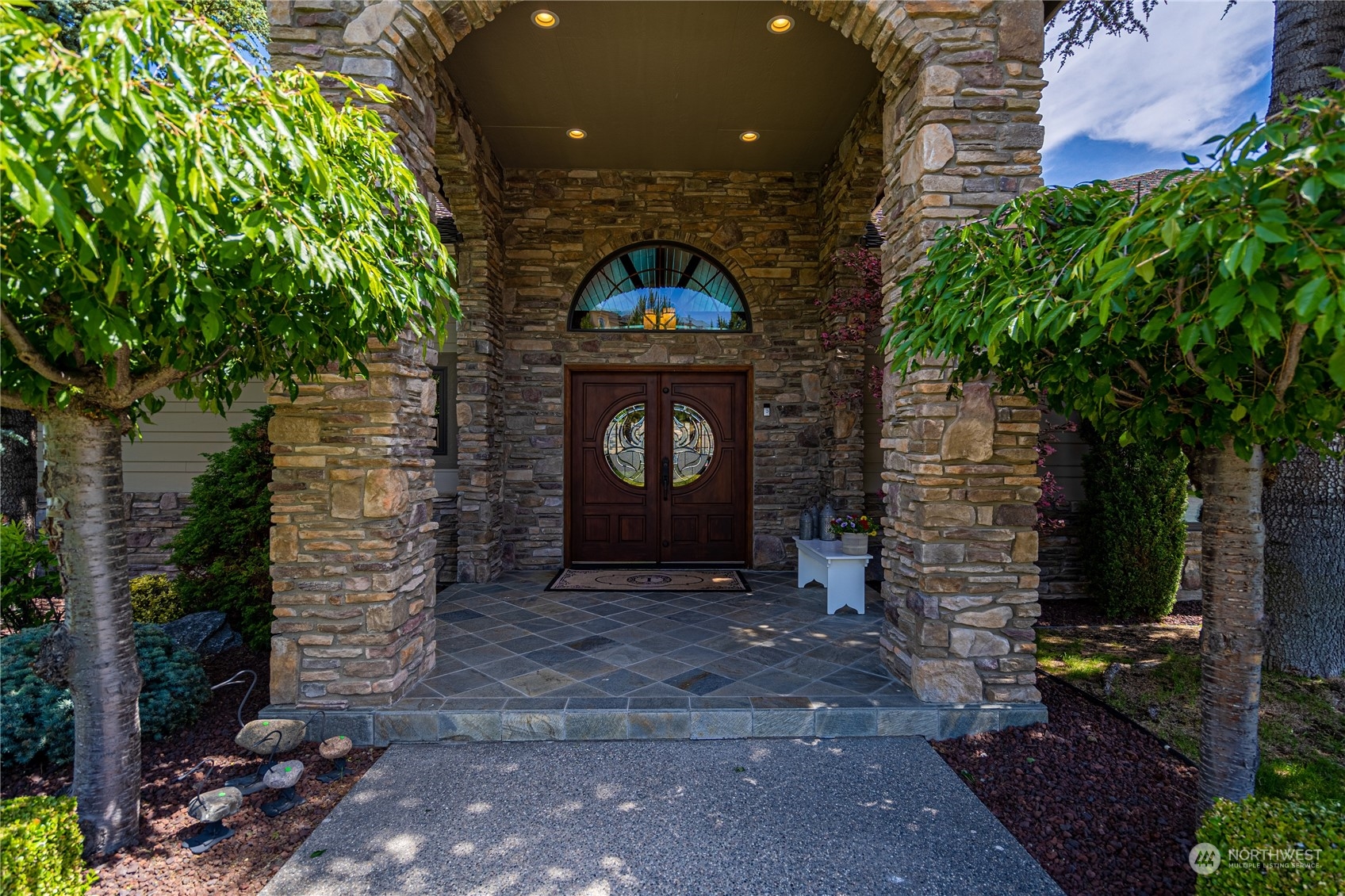 270 Bene Vista Lane