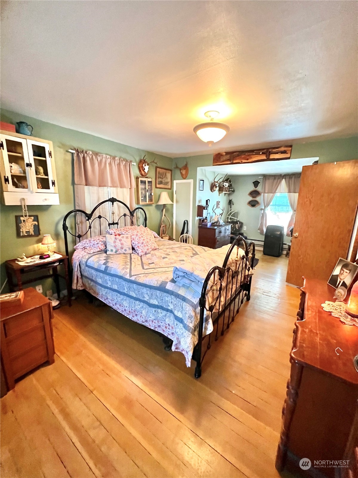 301 W Locust St