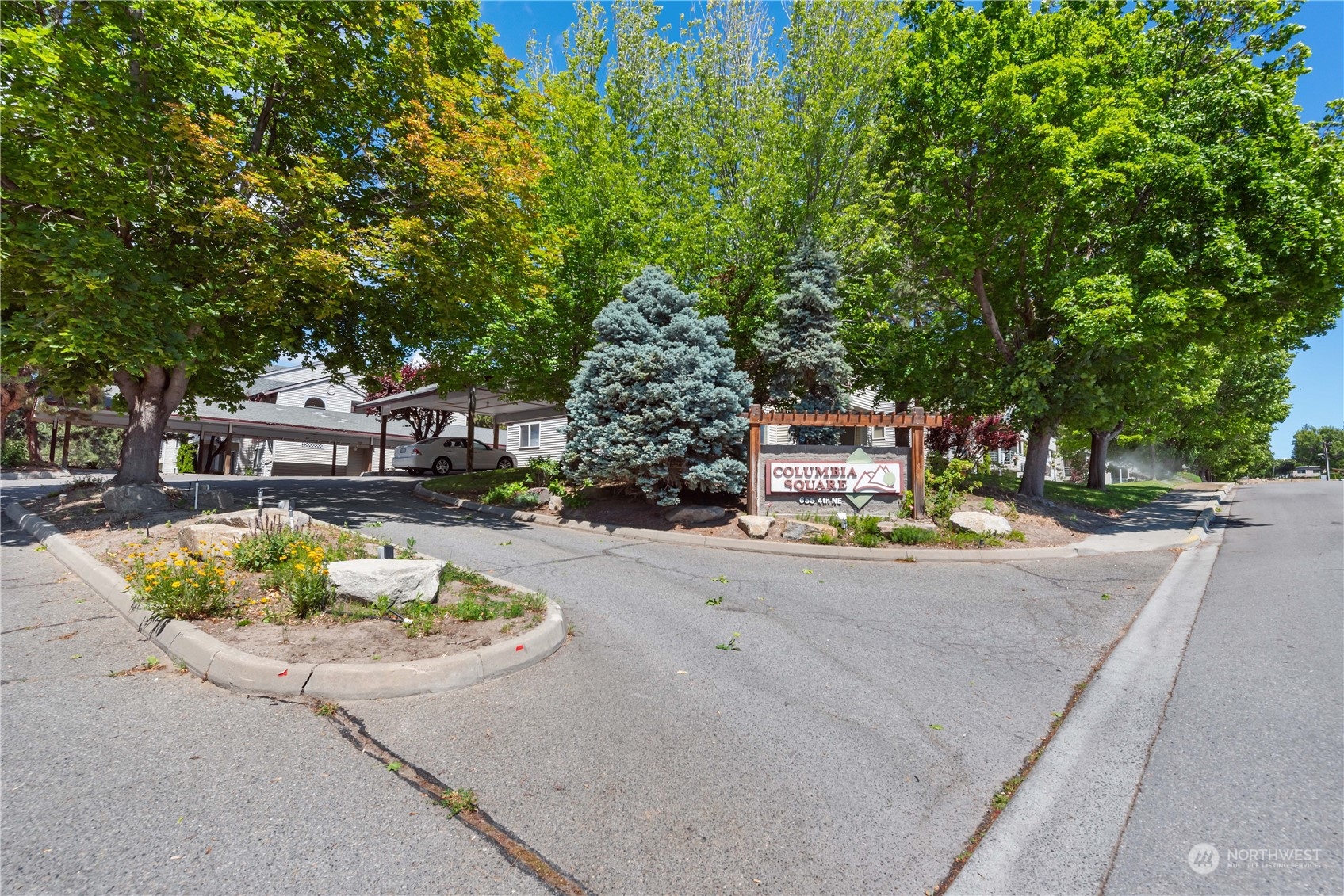 667 4th Street NE Unit: K 201