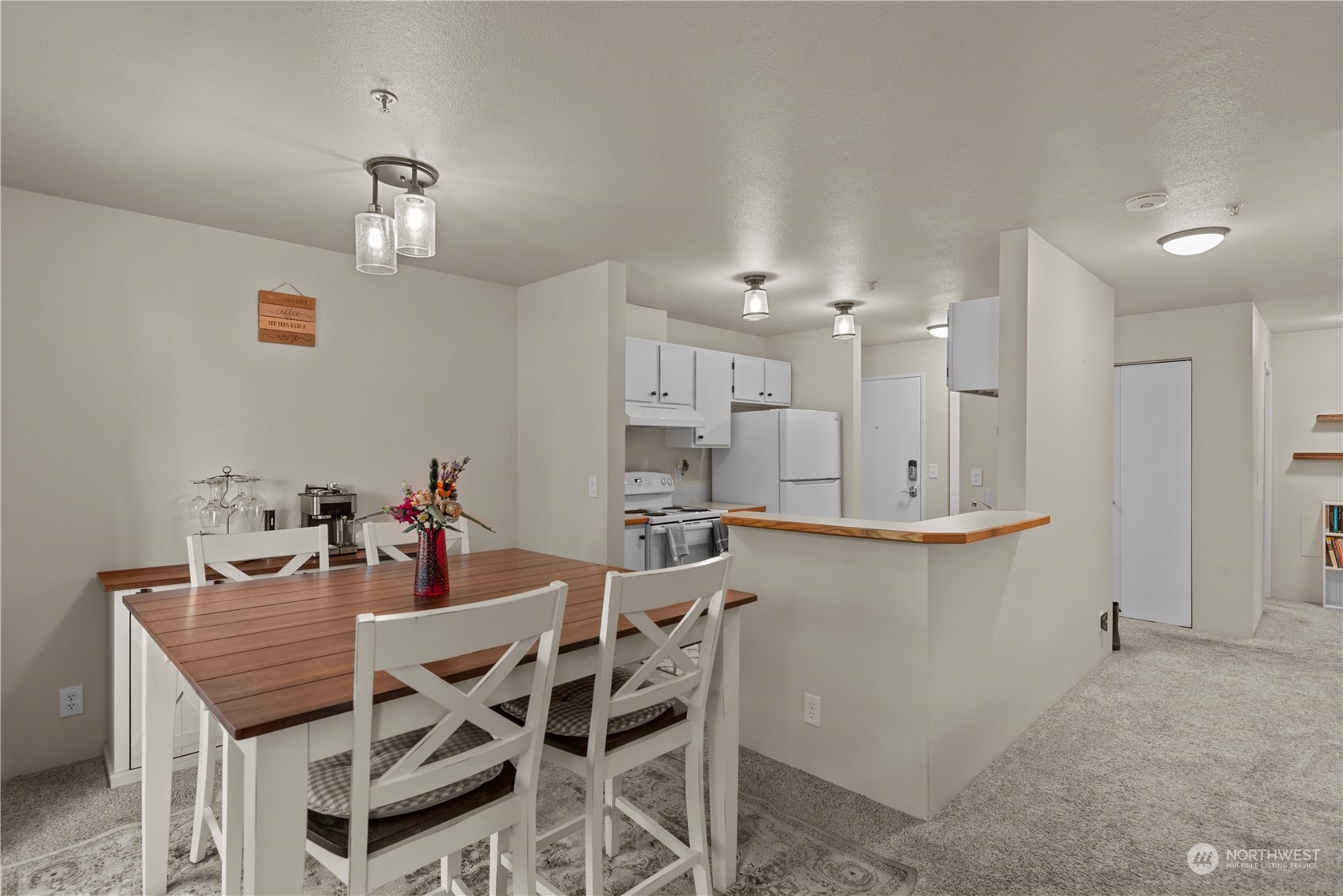 667 4th Street NE Unit: K 201