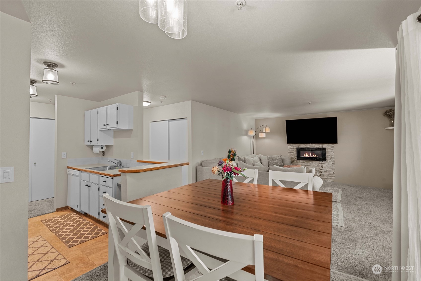 667 4th Street NE Unit: K 201