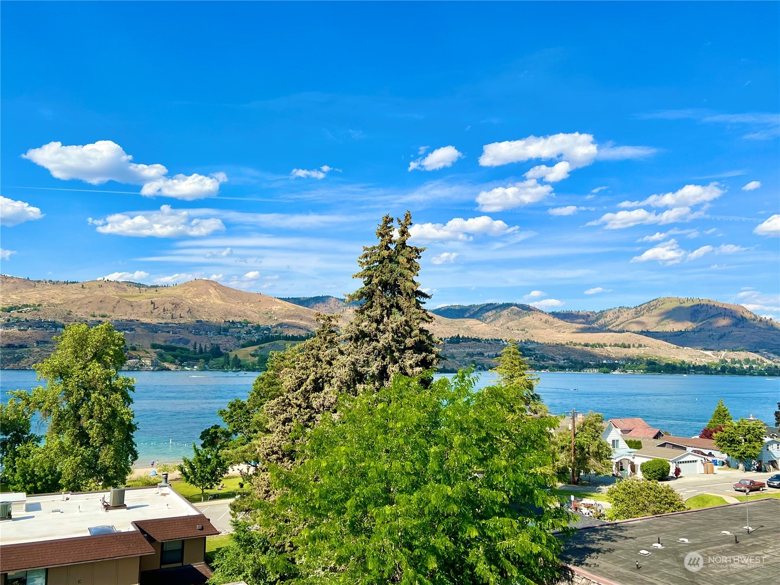 2220 W Woodin Avenue Unit: 411