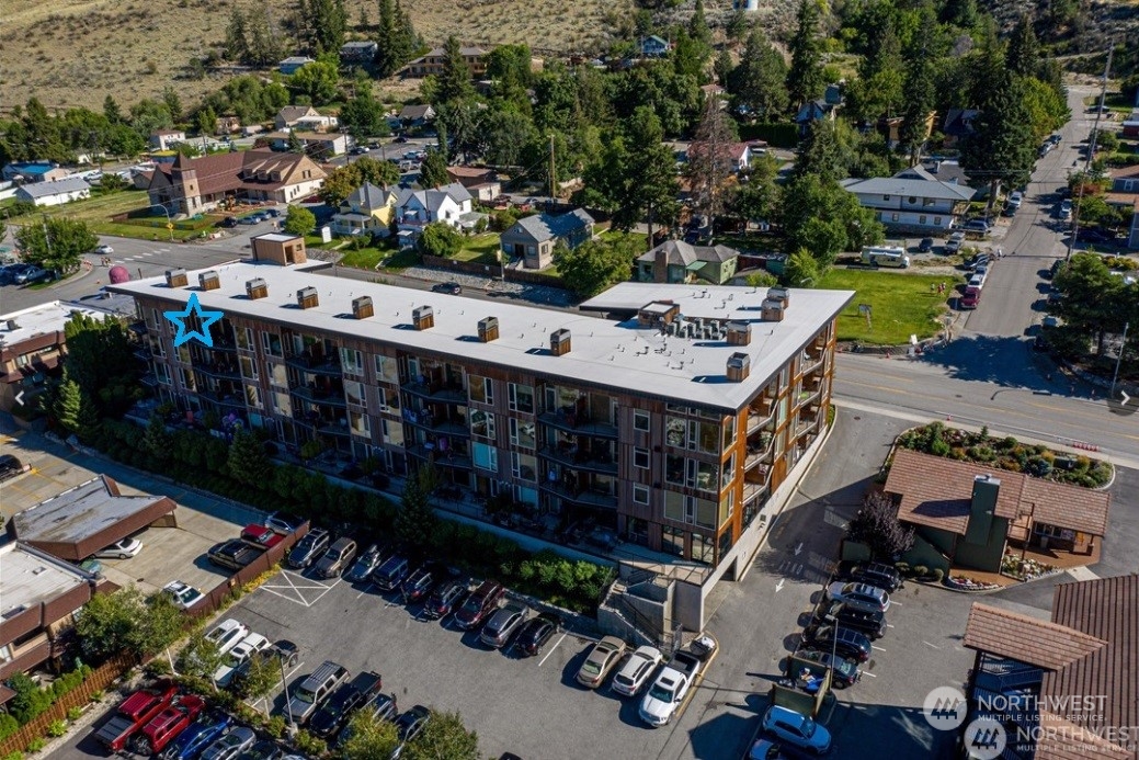 2220 W Woodin Avenue Unit: 411