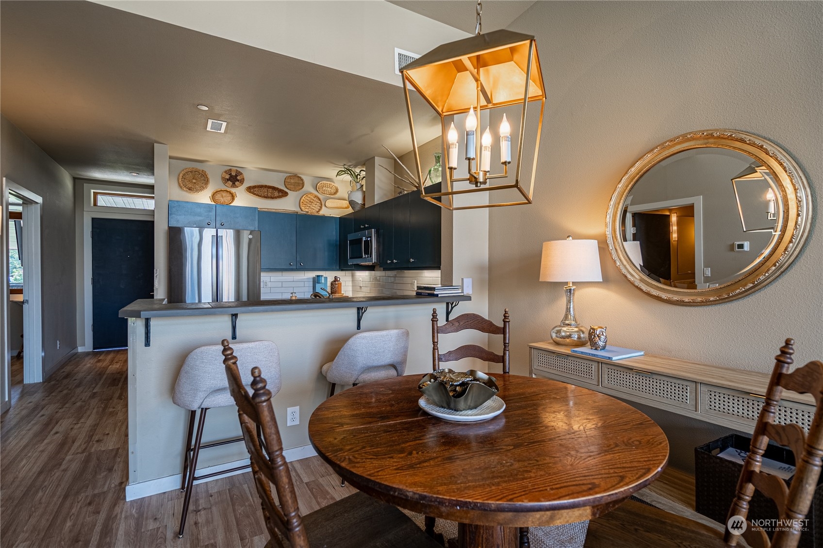 2220 W Woodin Avenue Unit: 411
