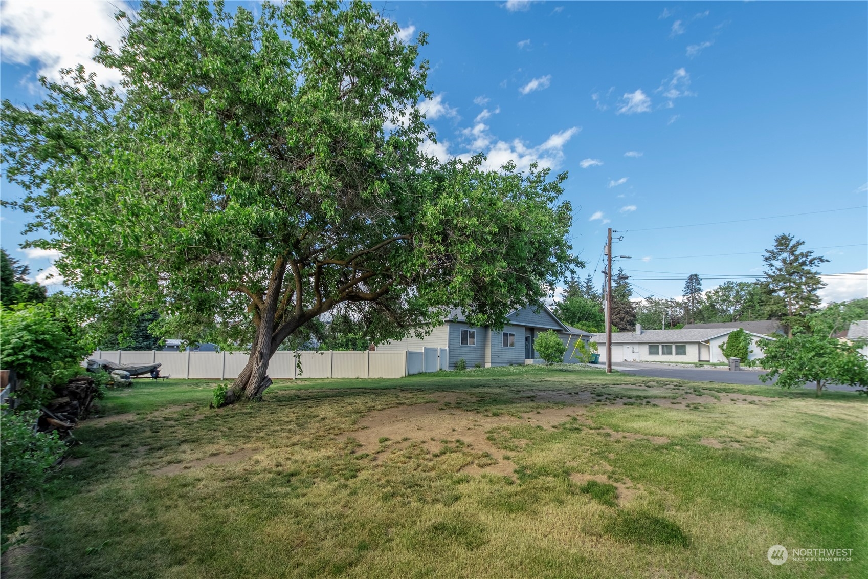 1410 N Capri Drive