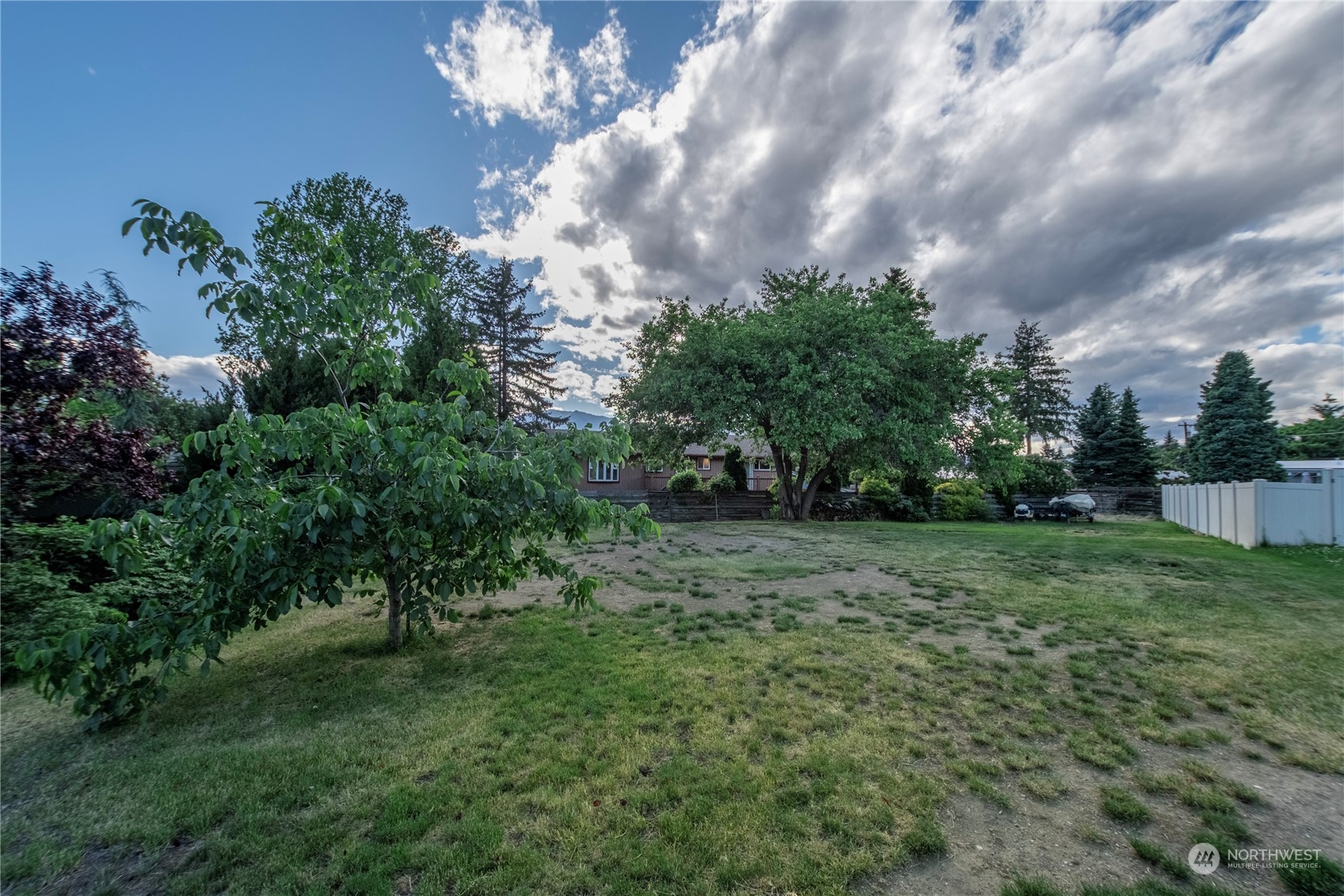 1410 N Capri Drive
