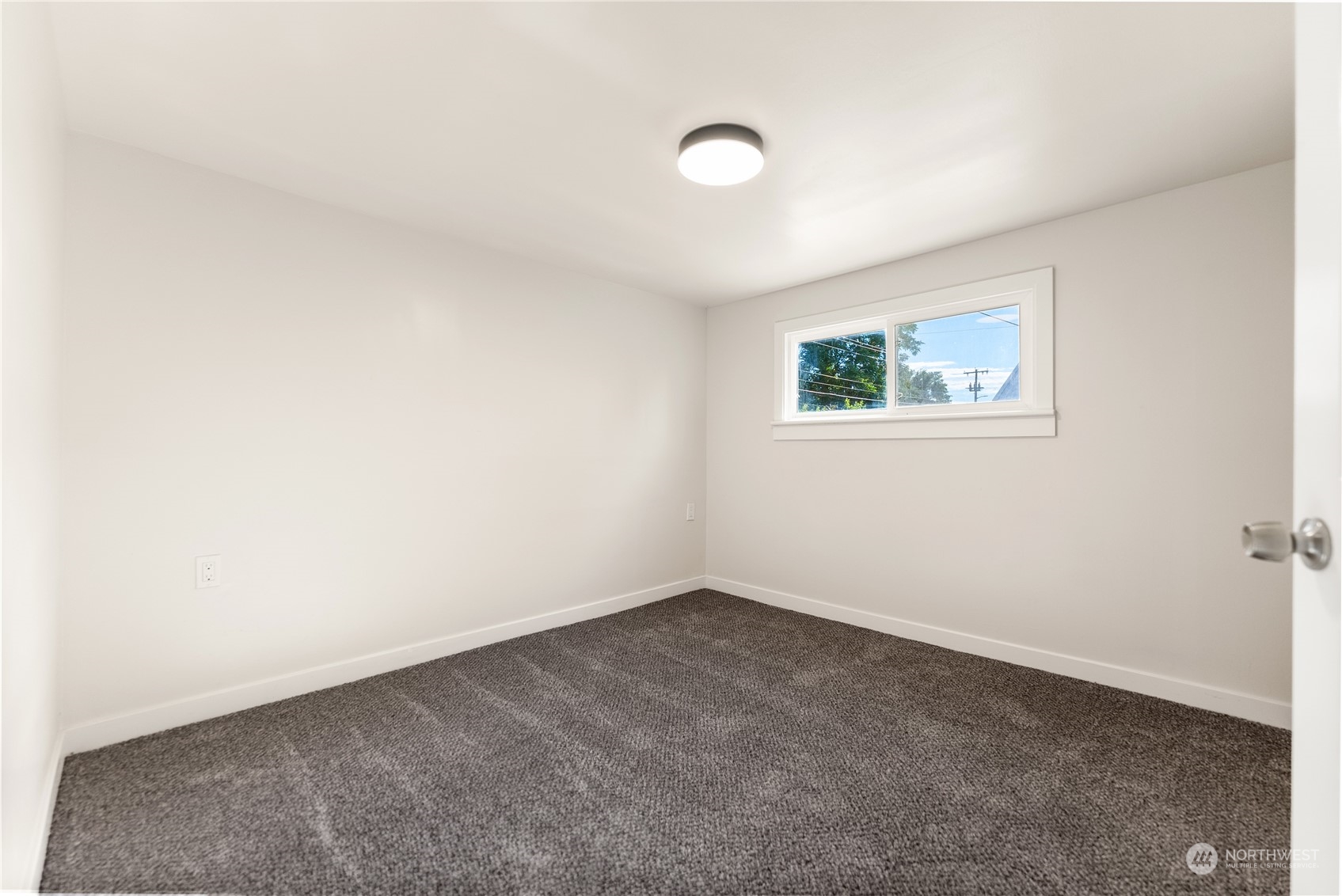 1 Fir Street S