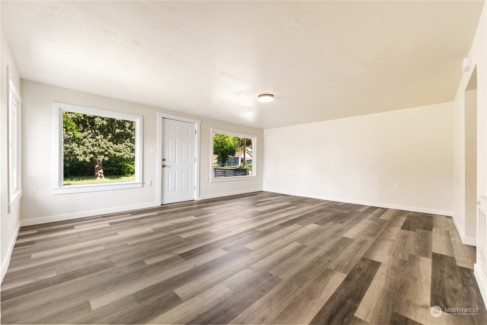1 Fir Street S