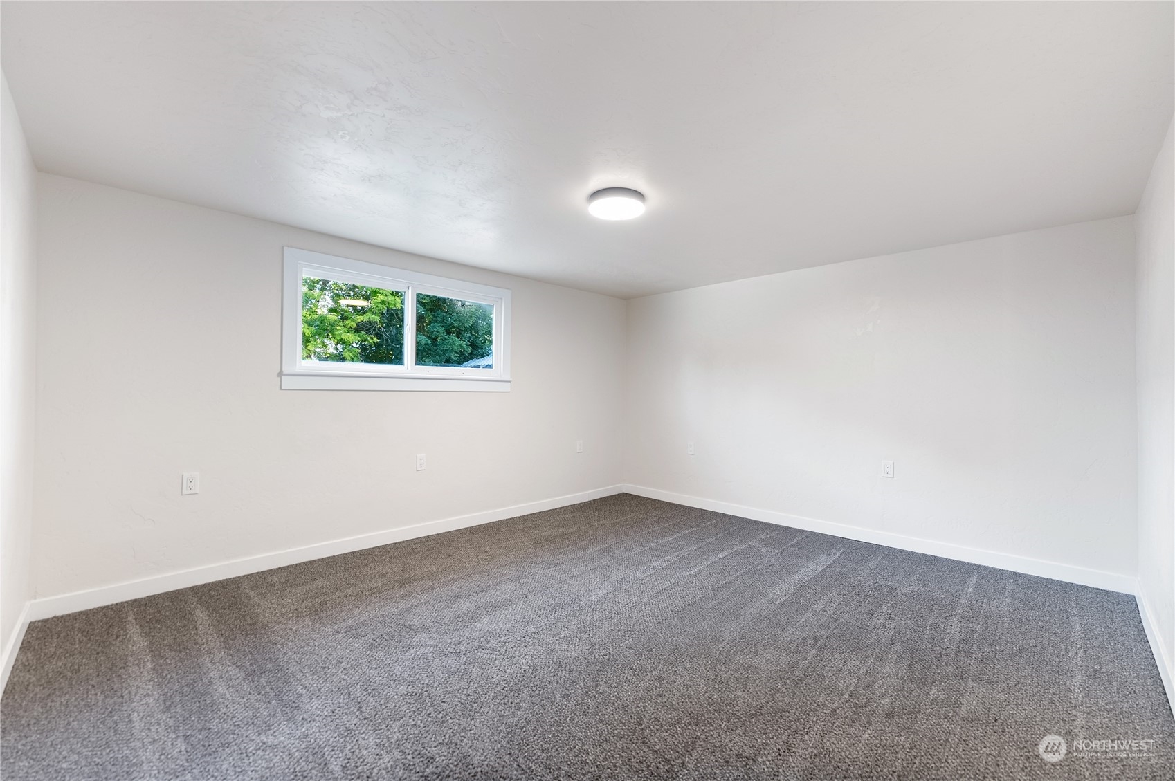 1 Fir Street S