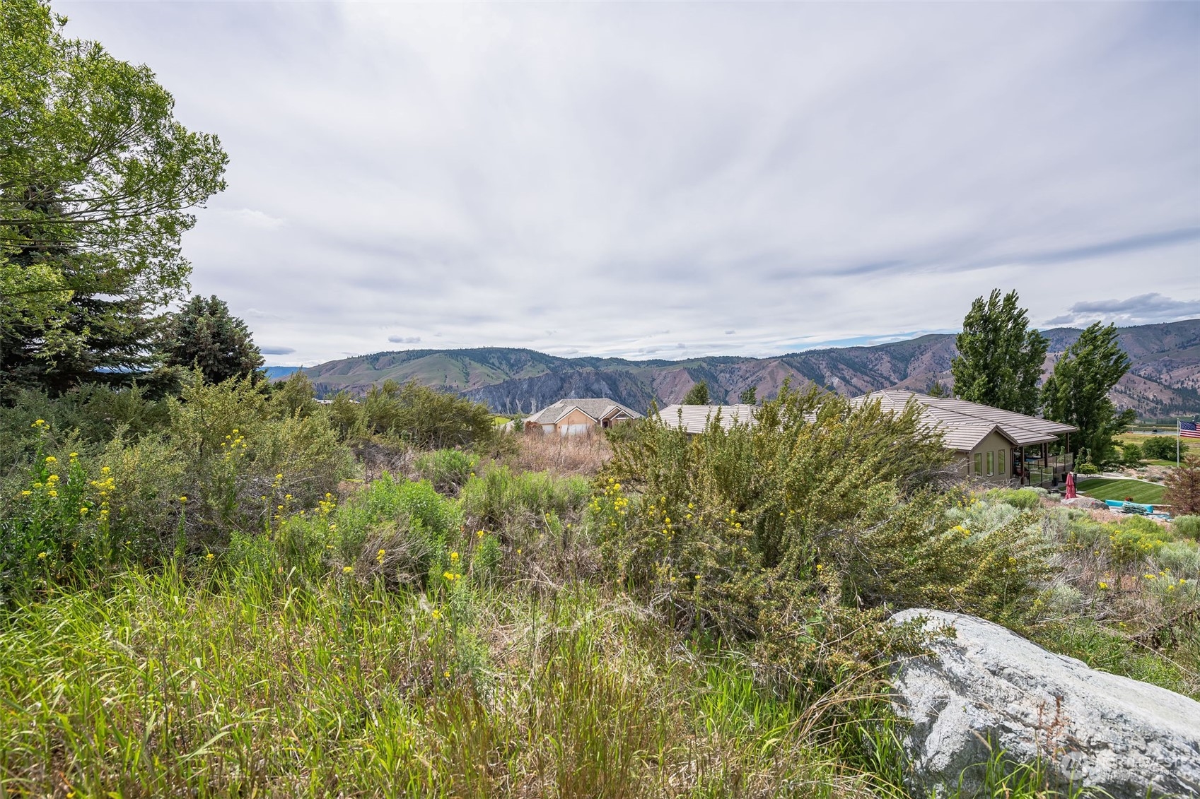 308 Desert View Place