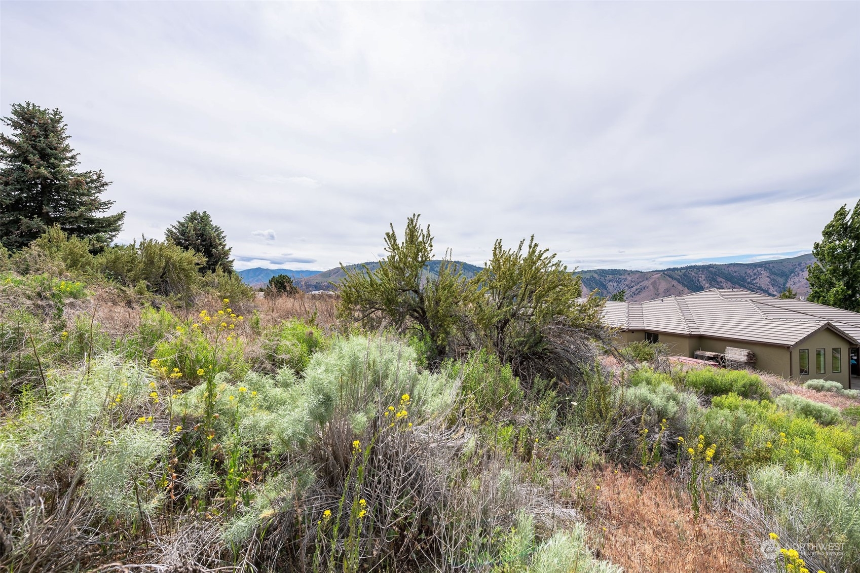308 Desert View Place
