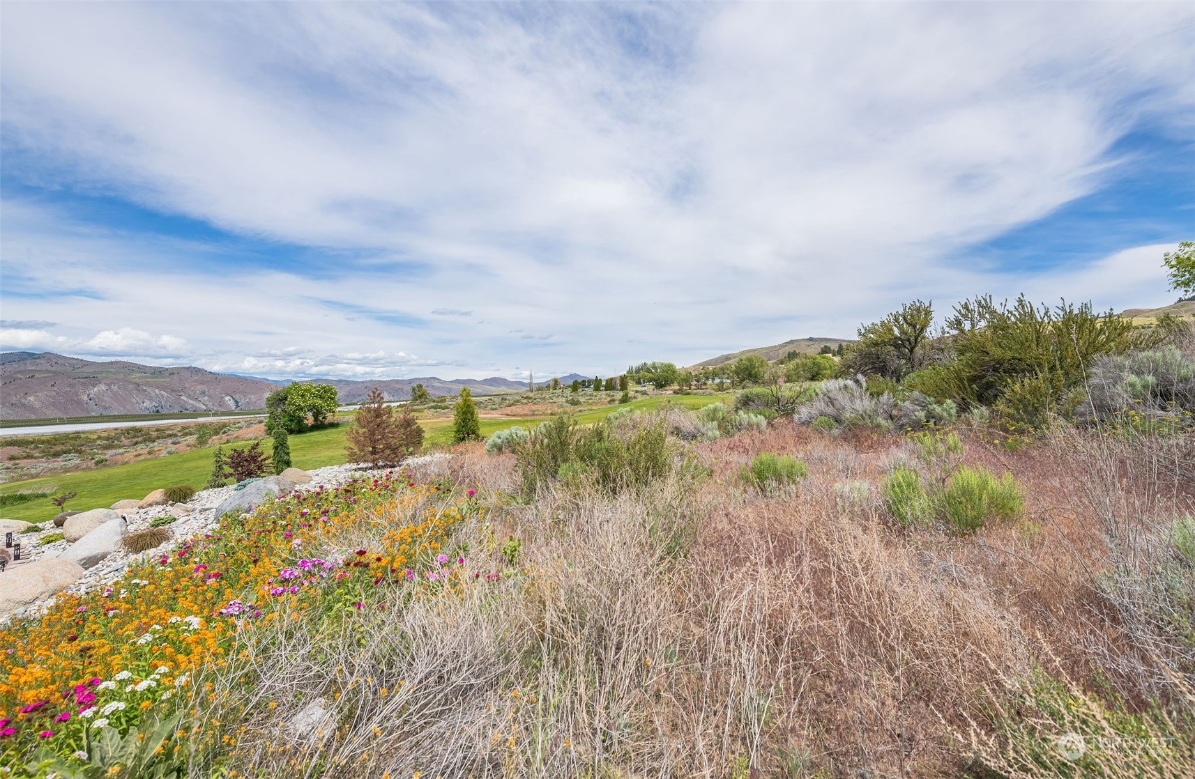 308 Desert View Place