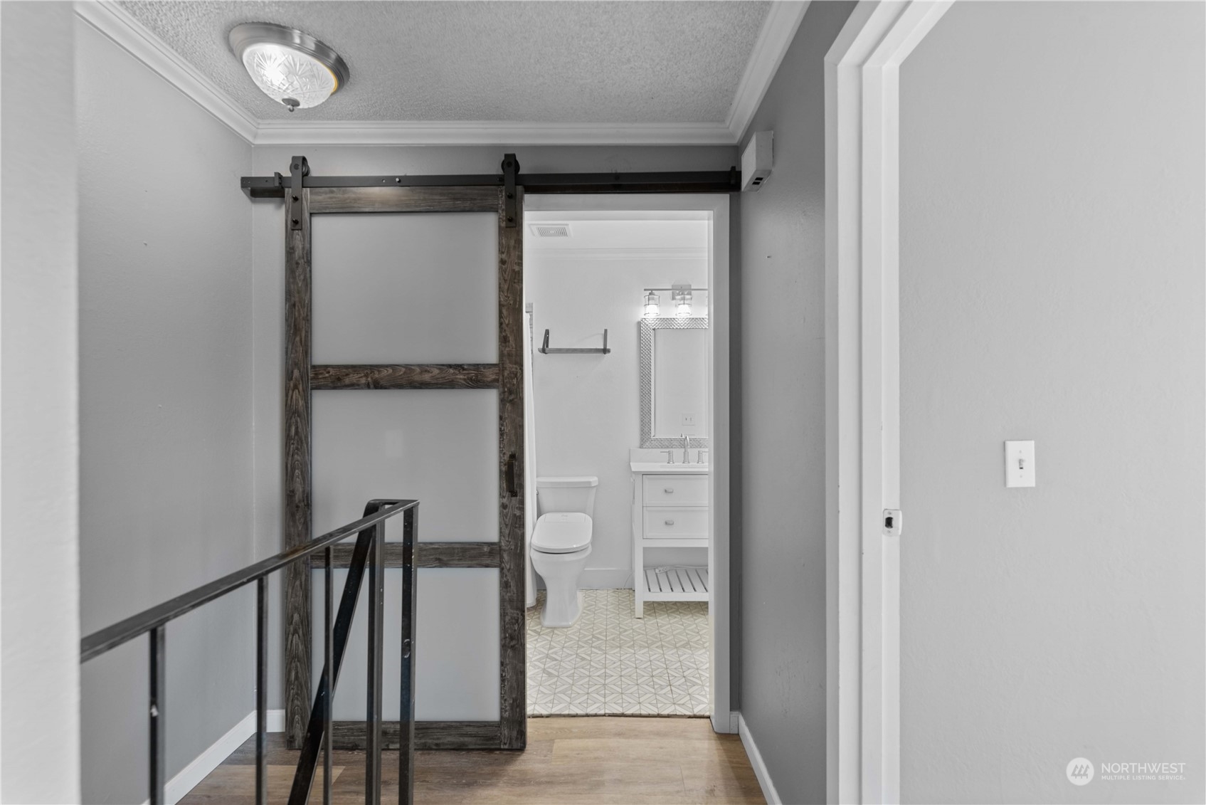 100 Simon Street SE Unit: 14