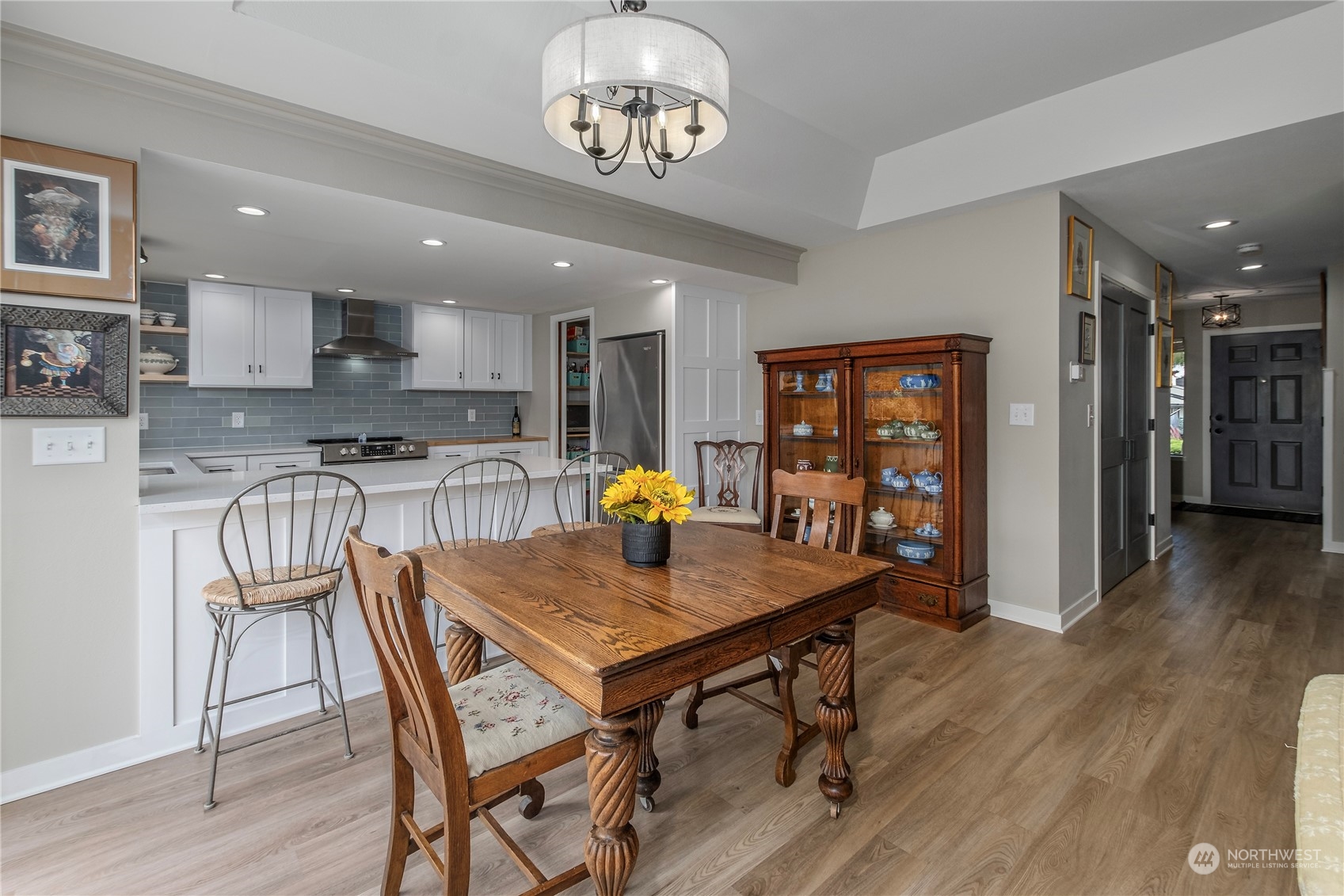 144 Quail Run Boulevard