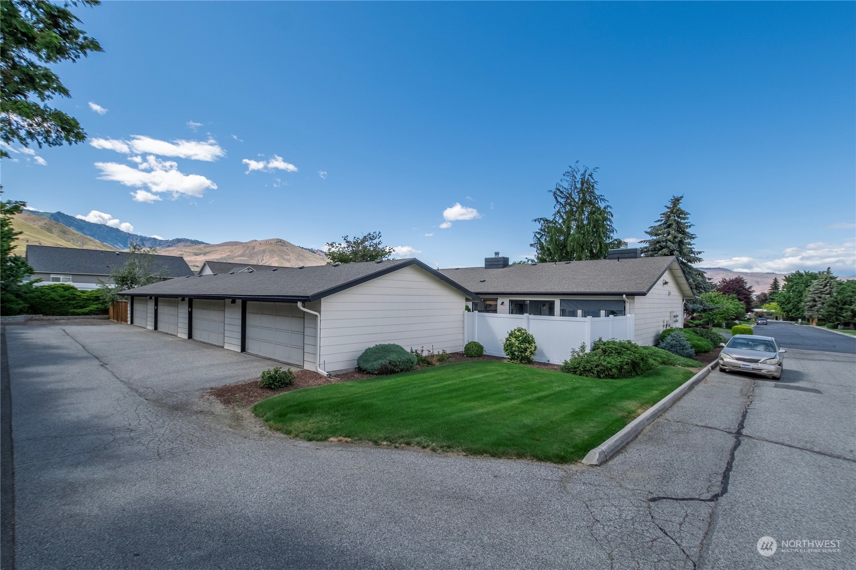 144 Quail Run Boulevard