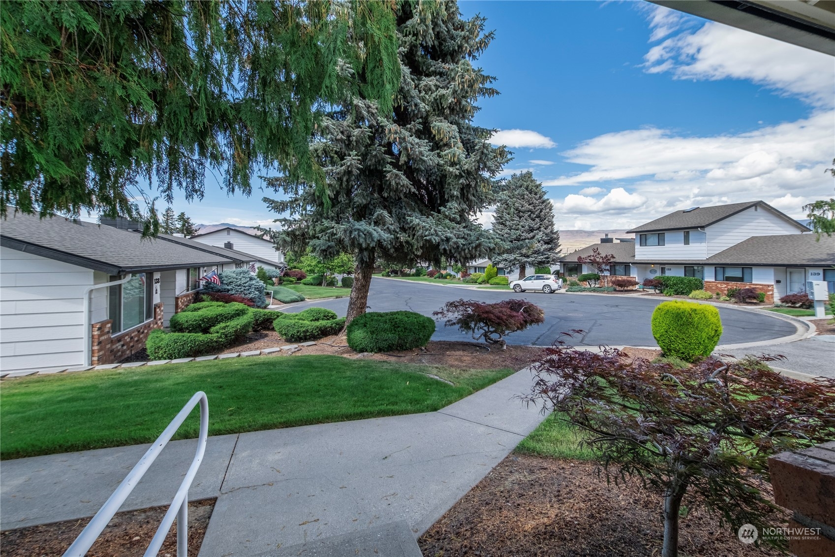 144 Quail Run Boulevard