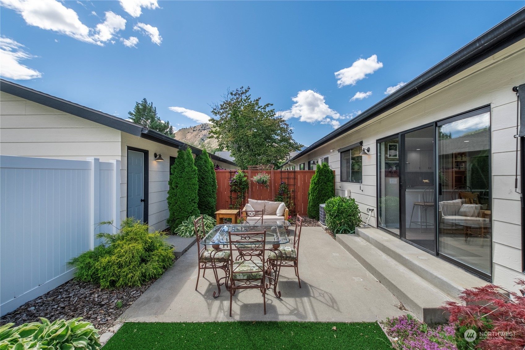 144 Quail Run Boulevard