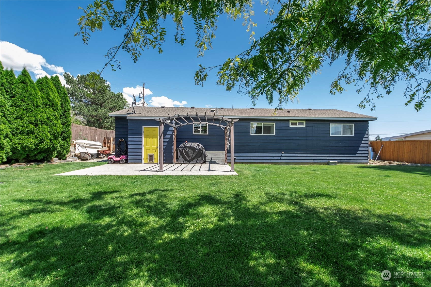 786 N Jonathan Avenue