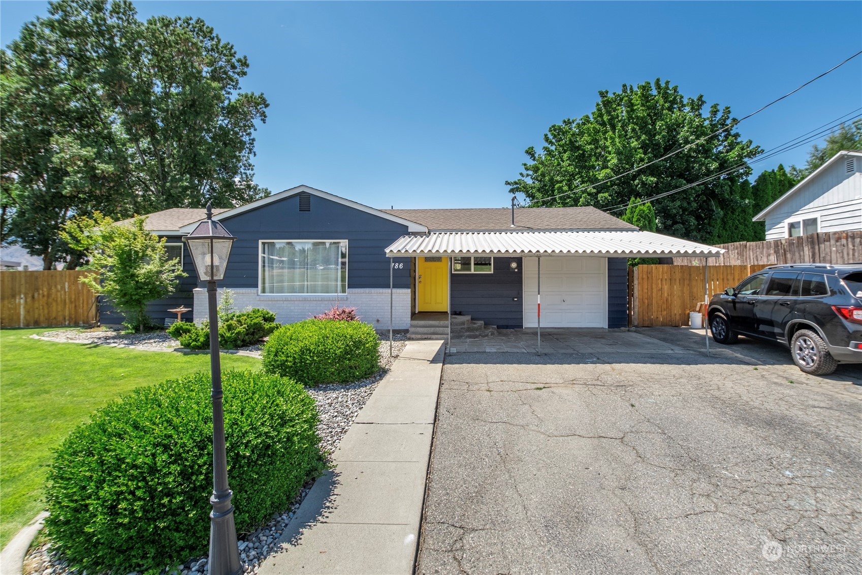 786 N Jonathan Avenue