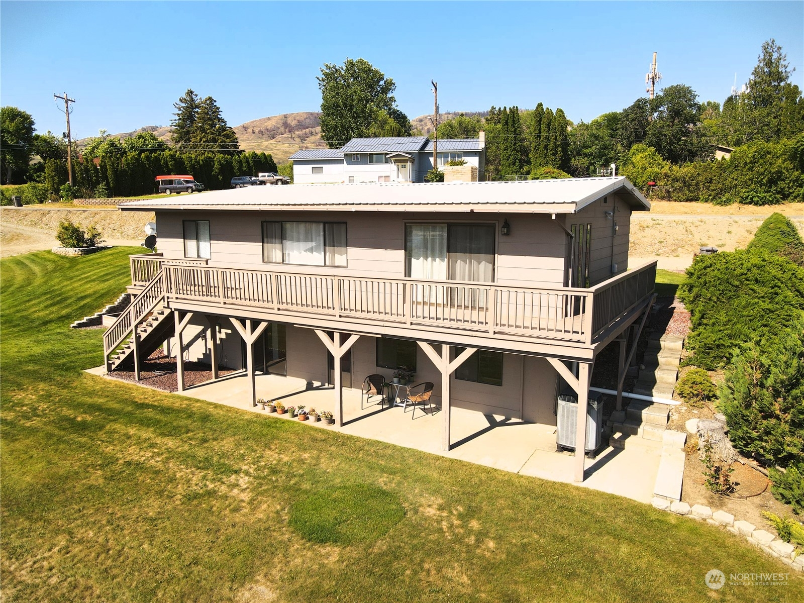 2023 Deerpath Drive