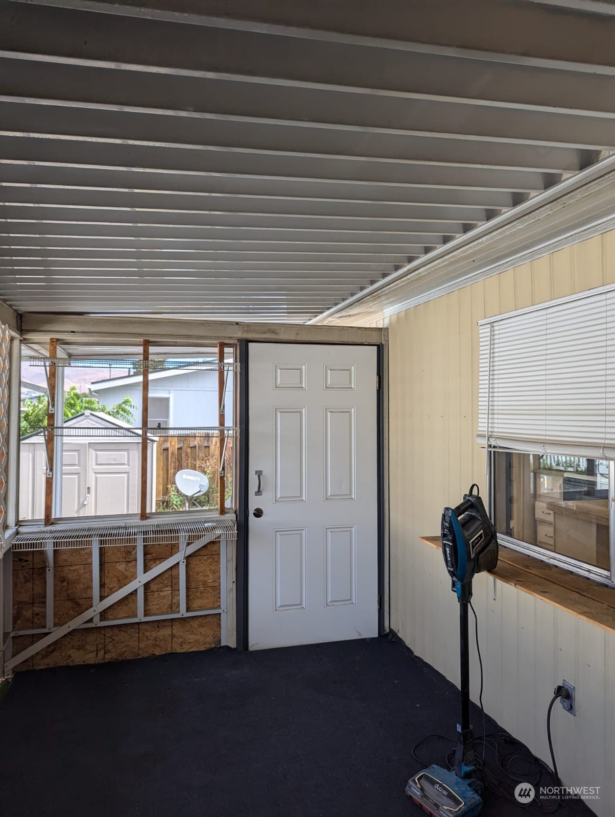 1311 Maple Street Unit: 2
