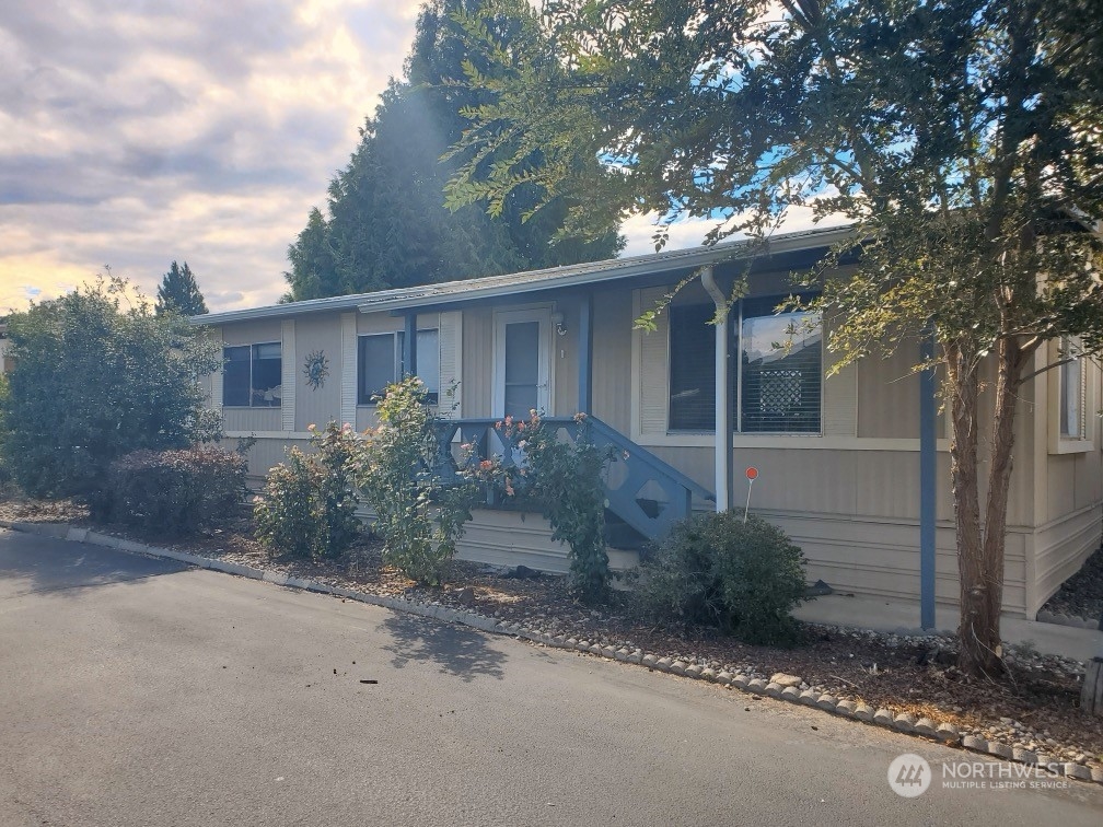 1311 Maple Street Unit: 2