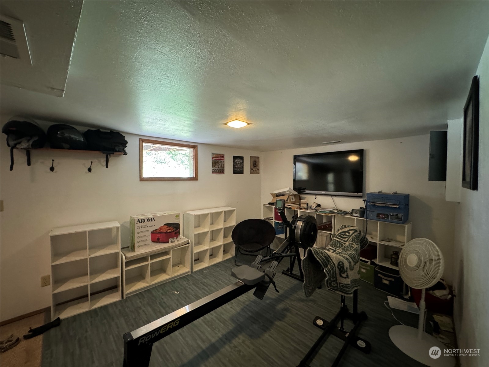 204 S Antwine