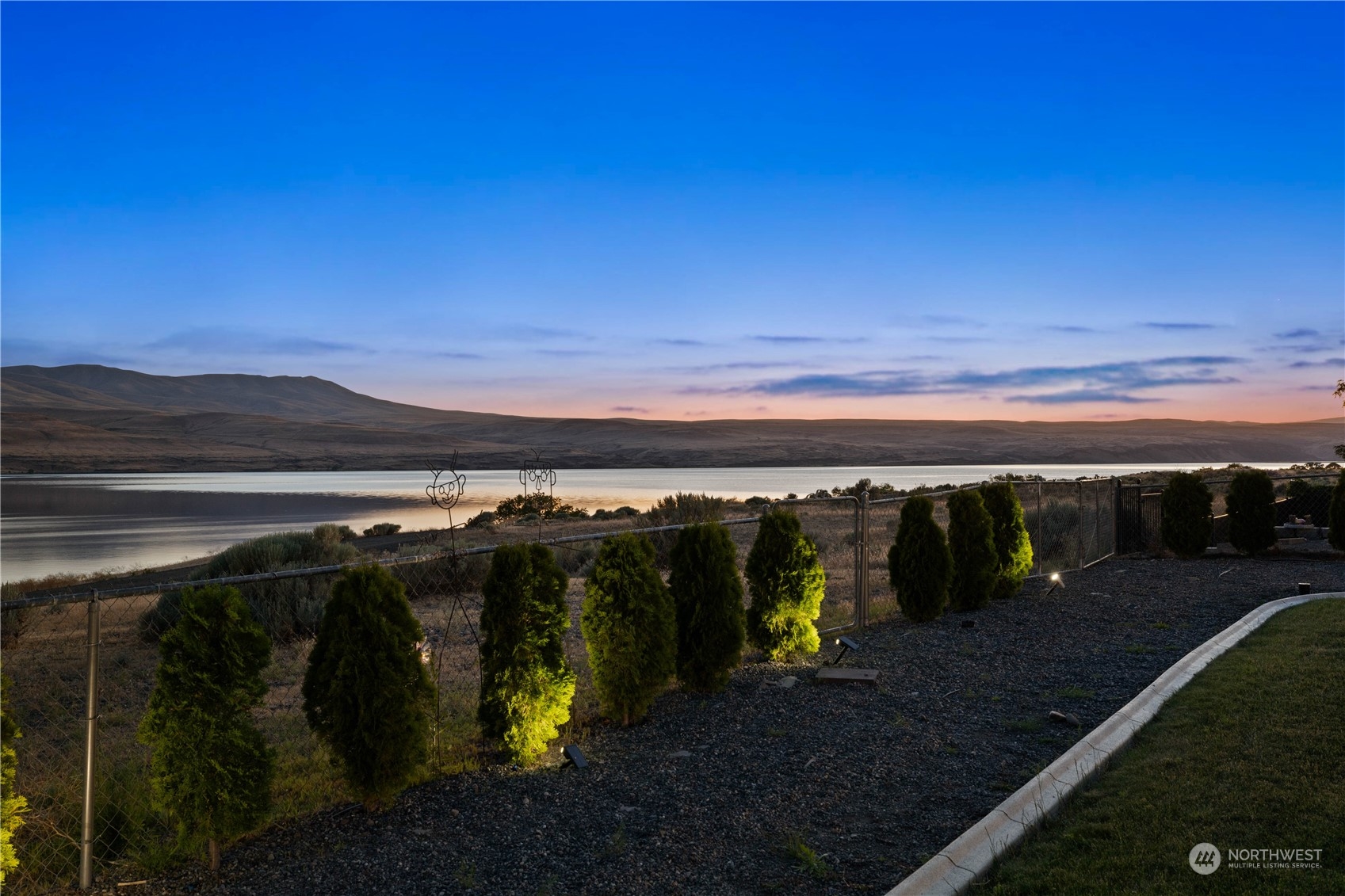 510 Island View SW