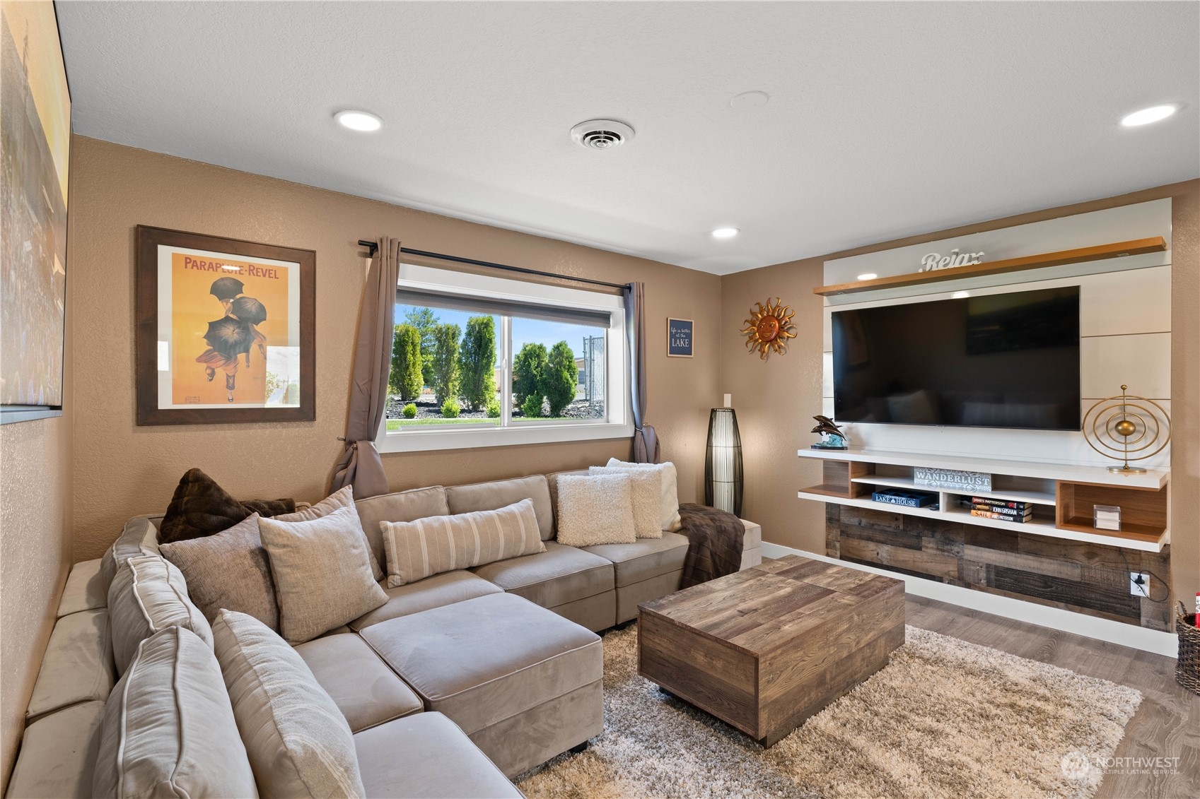 510 Island View SW