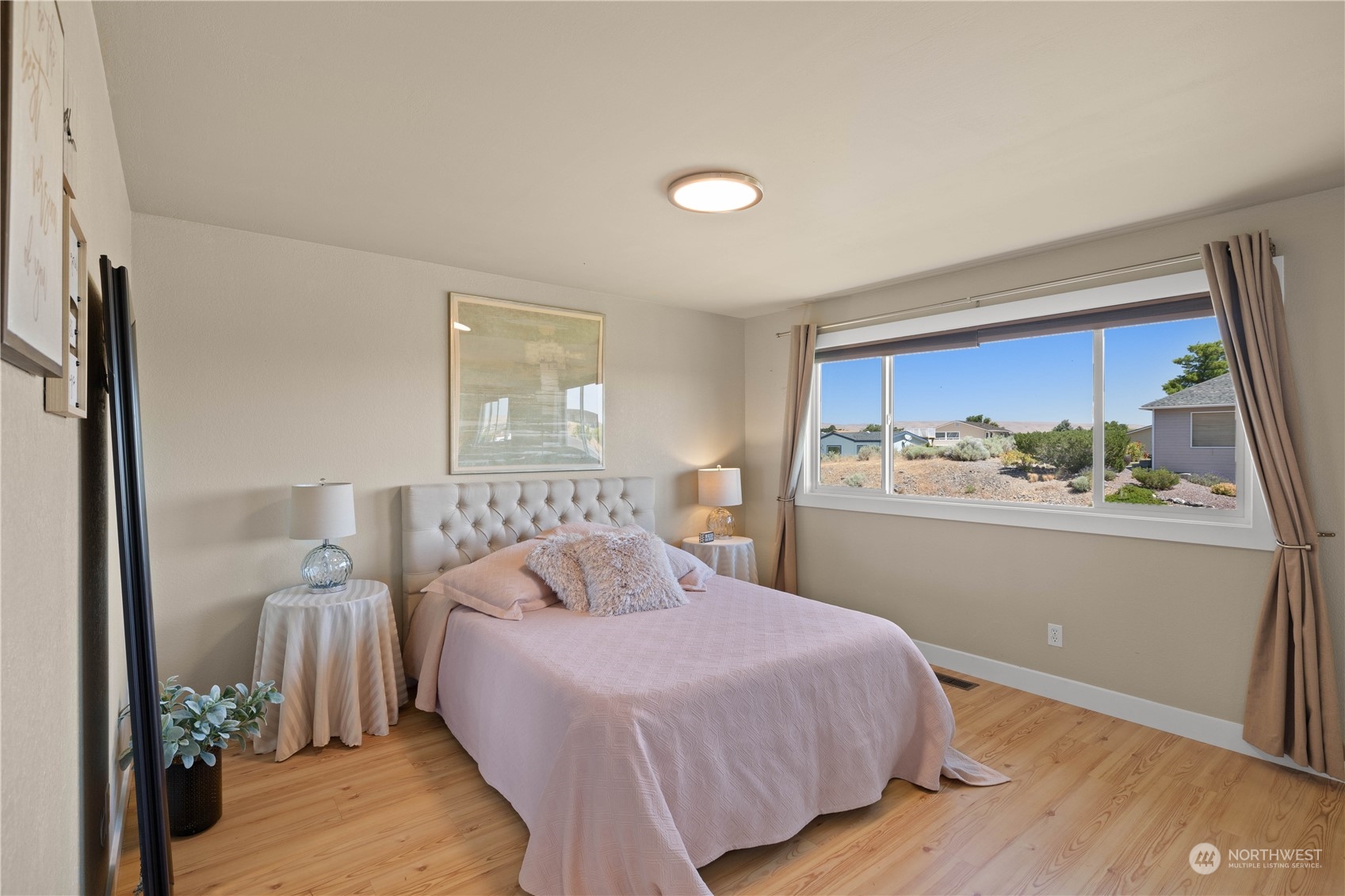 510 Island View SW