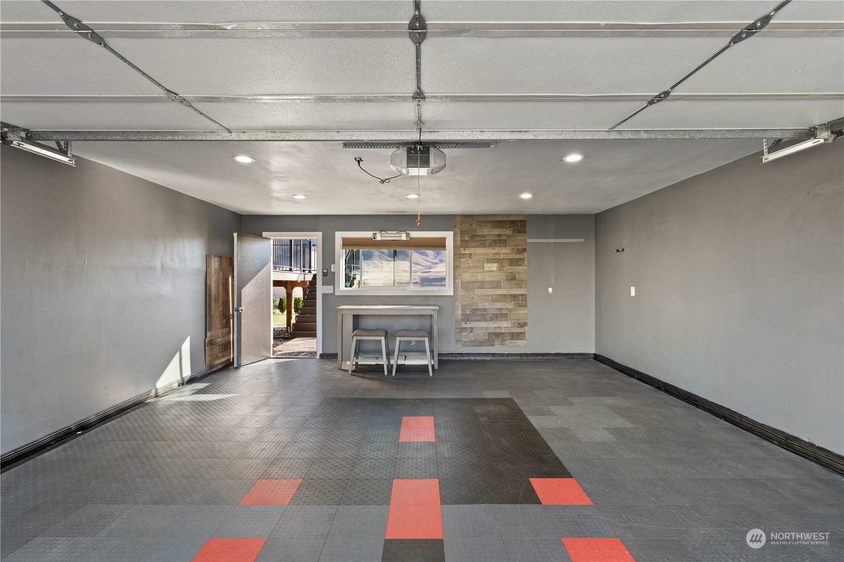 510 Island View SW