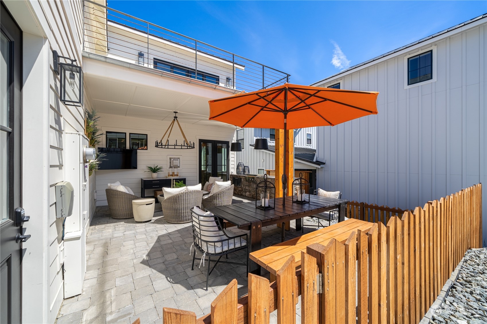 1385 Bighorn Way
