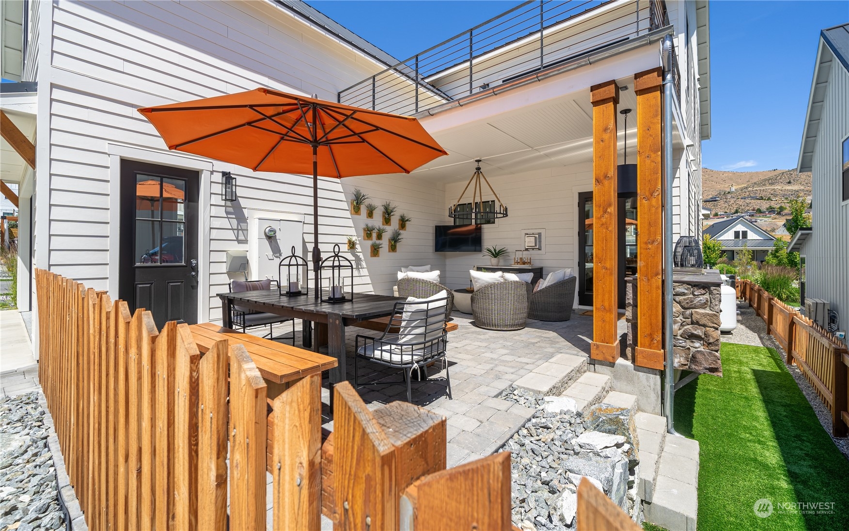 1385 Bighorn Way