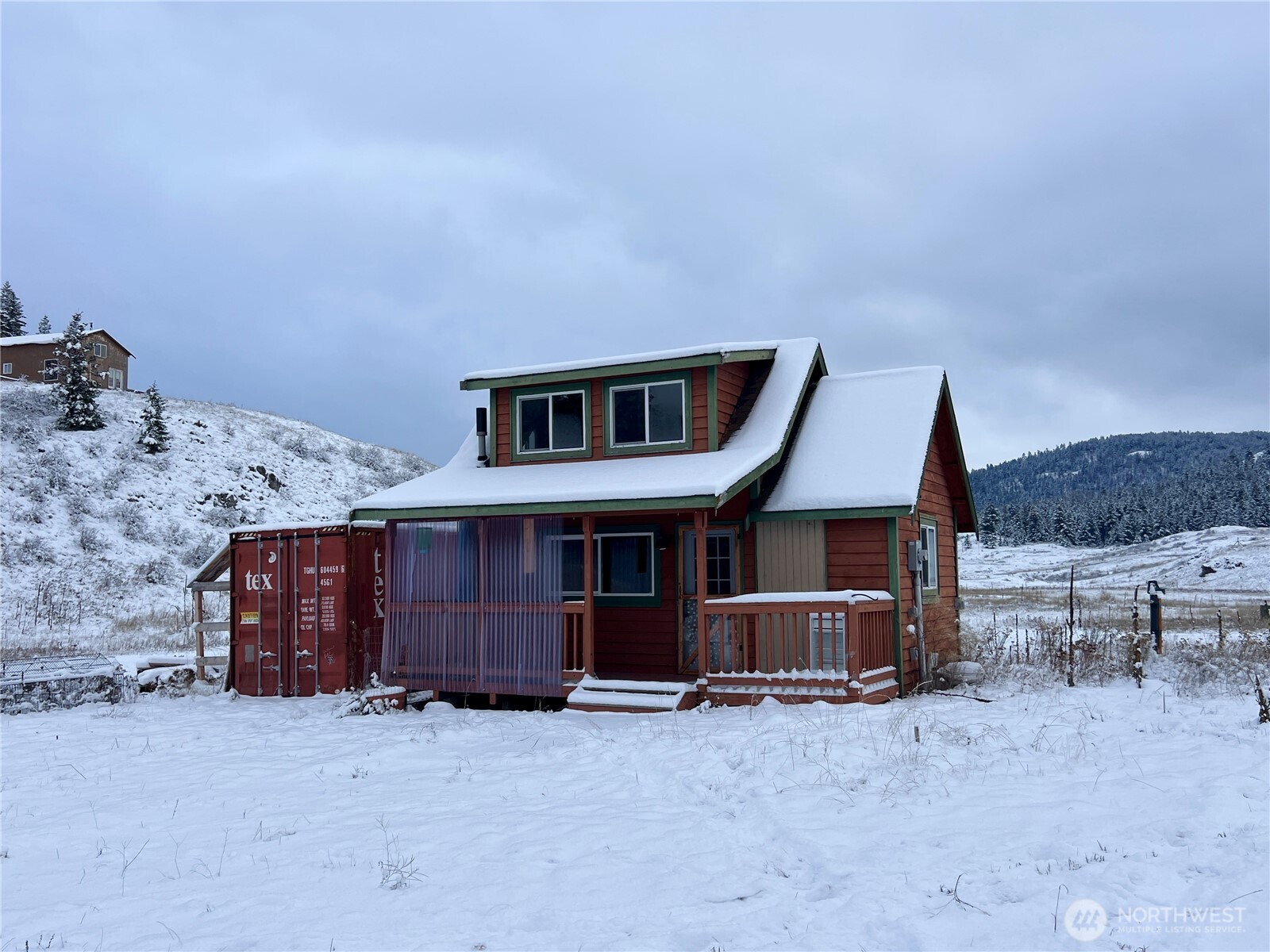 2 Mountain View Drive N