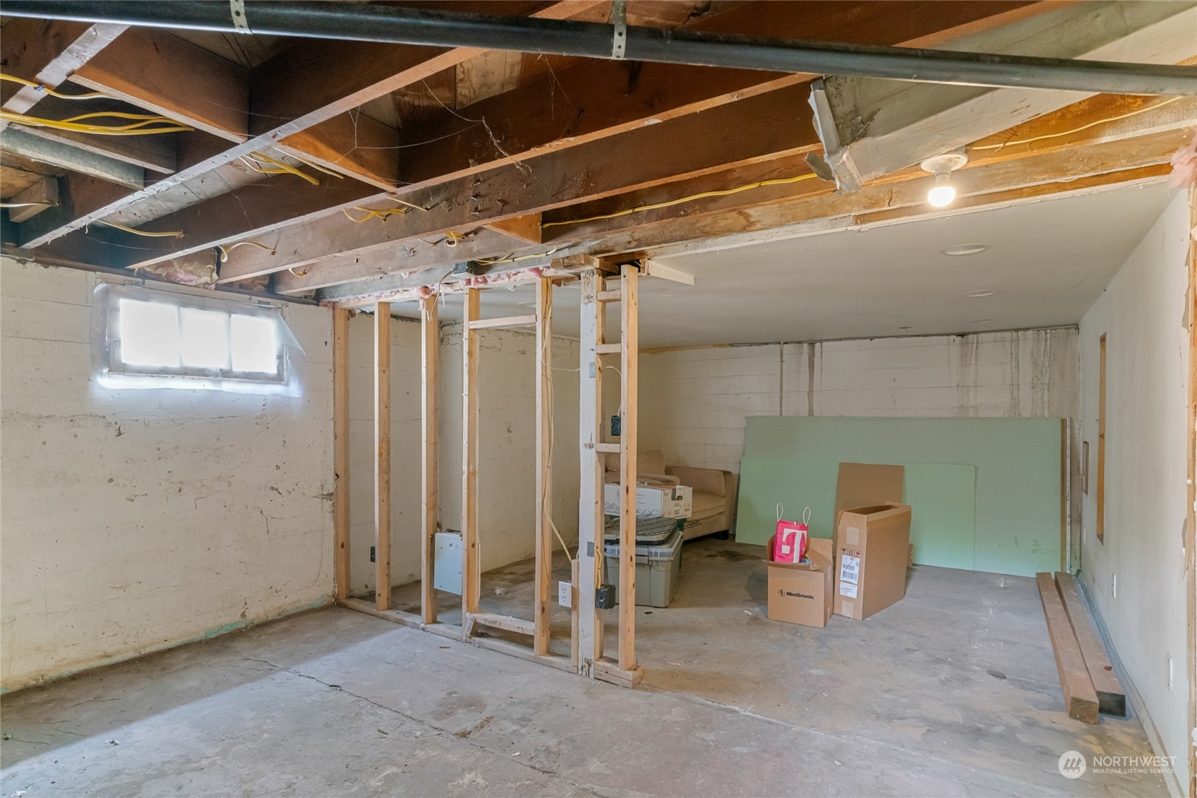 1380 S Wenatchee Avenue