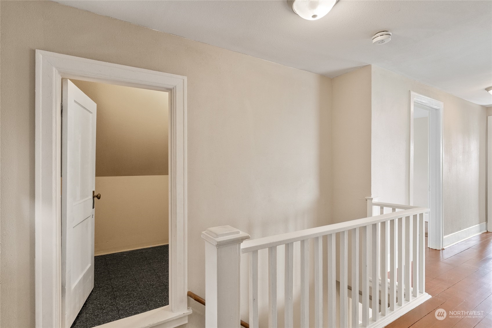 1380 S Wenatchee Avenue