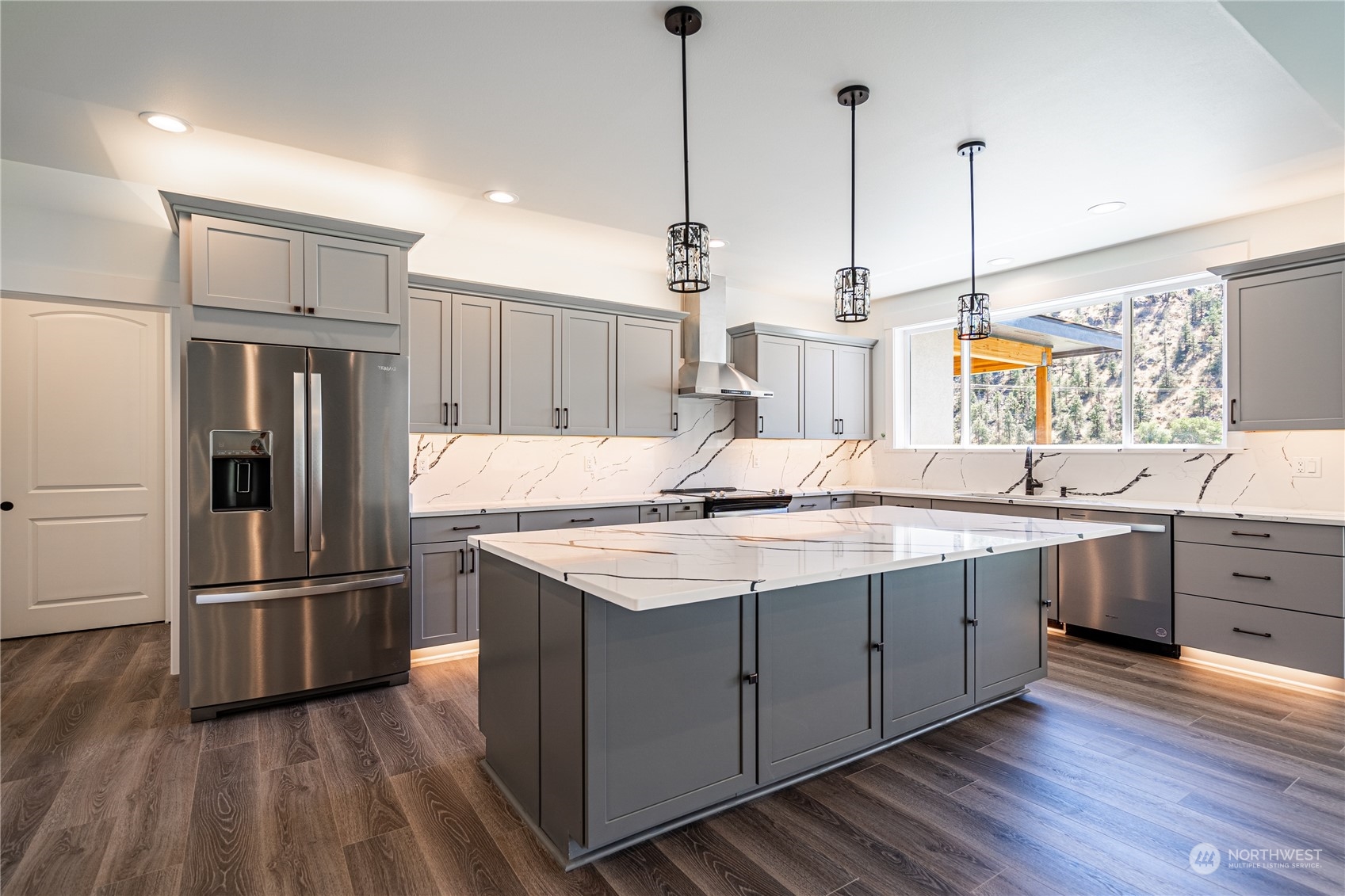 1275 Apple Acres Road