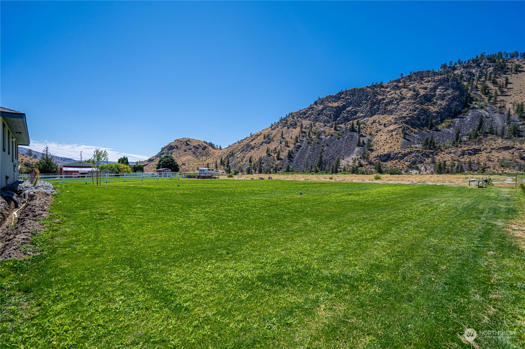 1275 Apple Acres Road