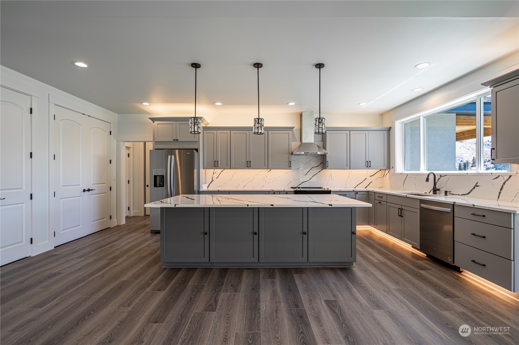 1275 Apple Acres Road