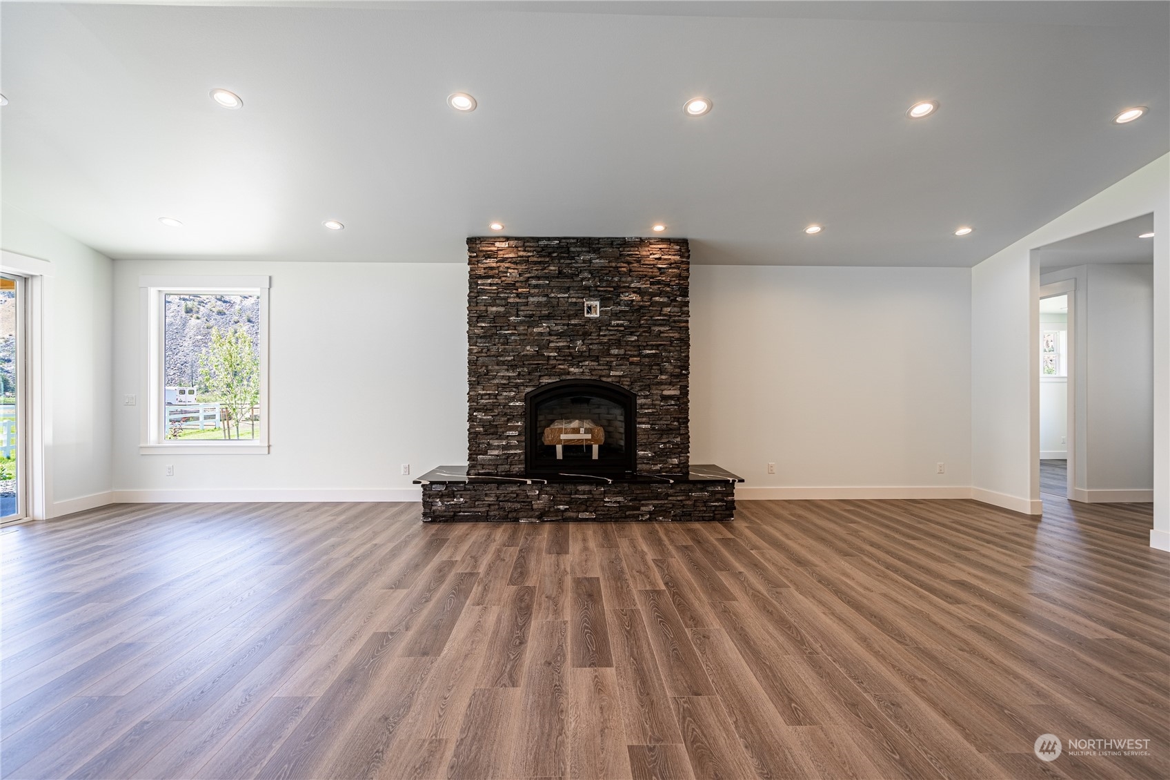 1275 Apple Acres Road