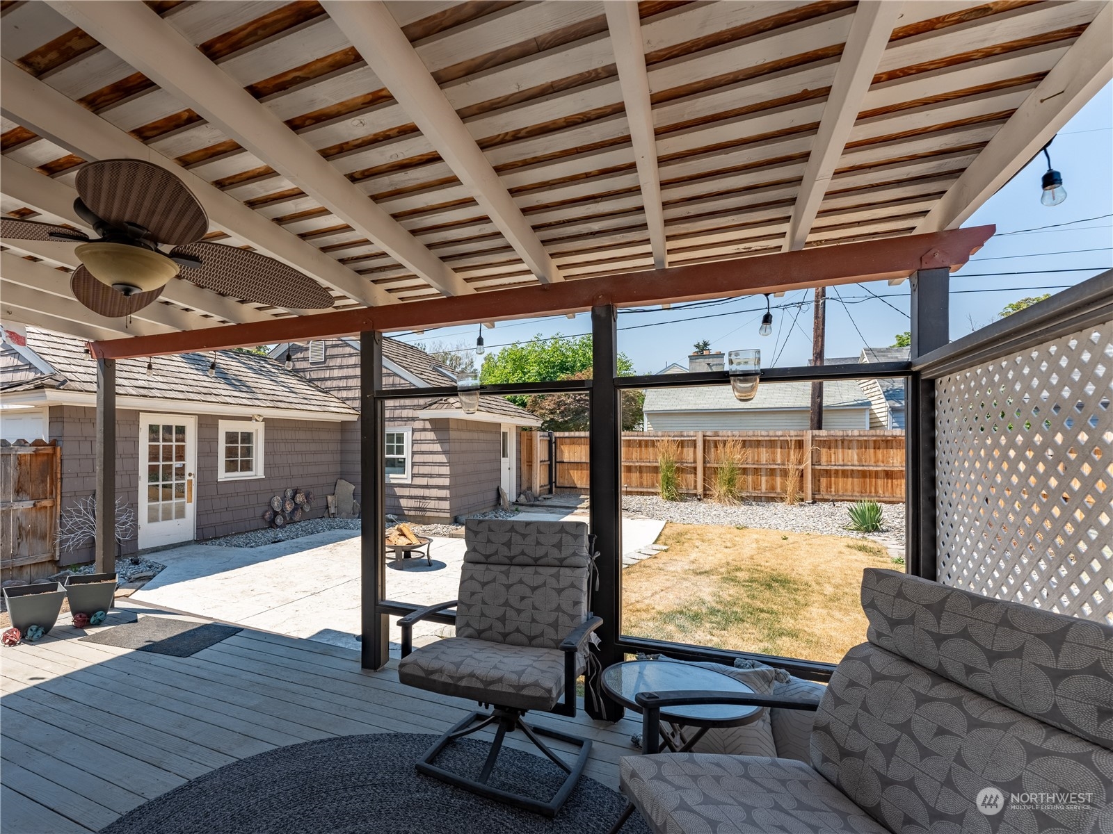 104 N Franklin Avenue