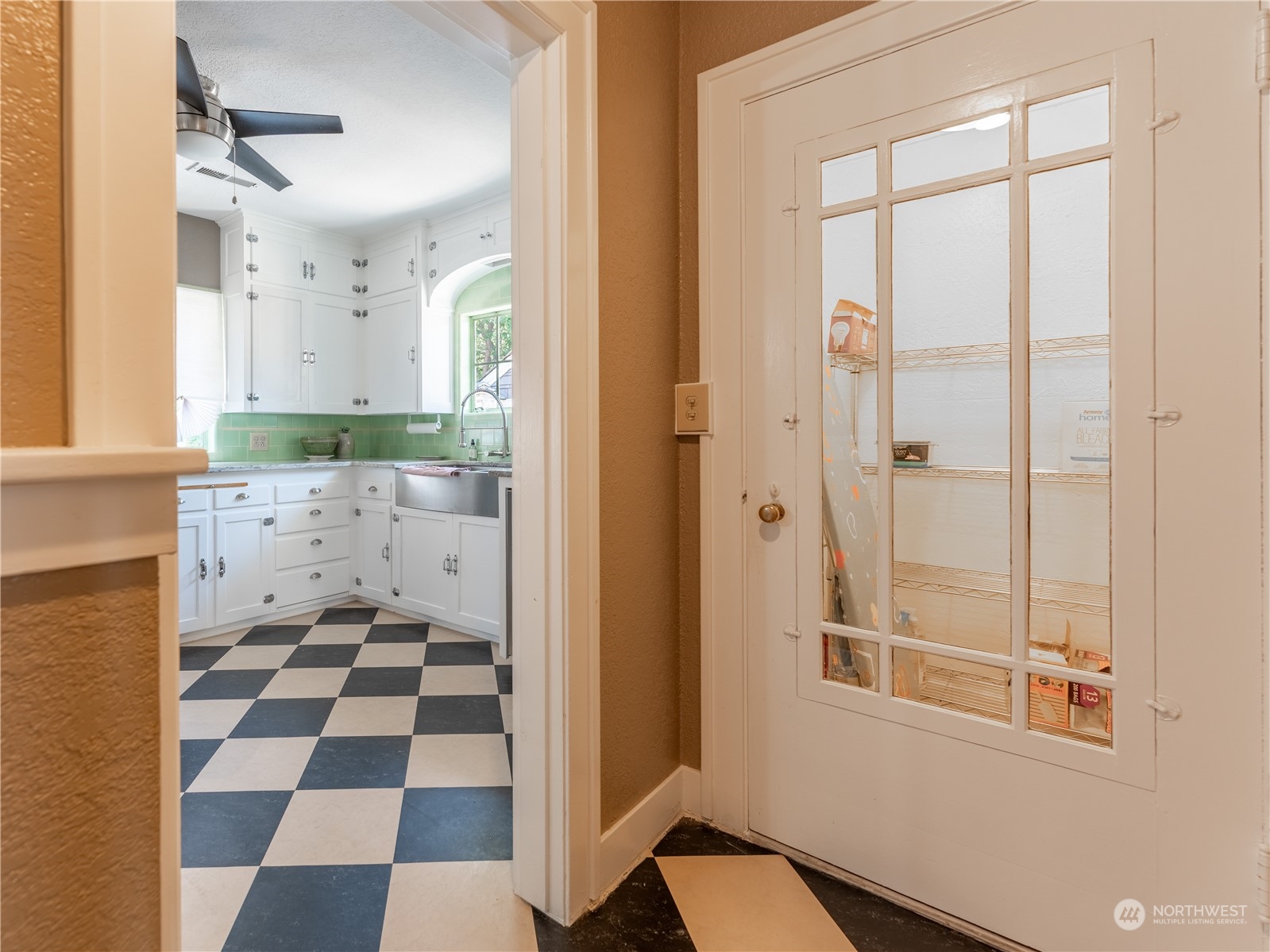 104 N Franklin Avenue