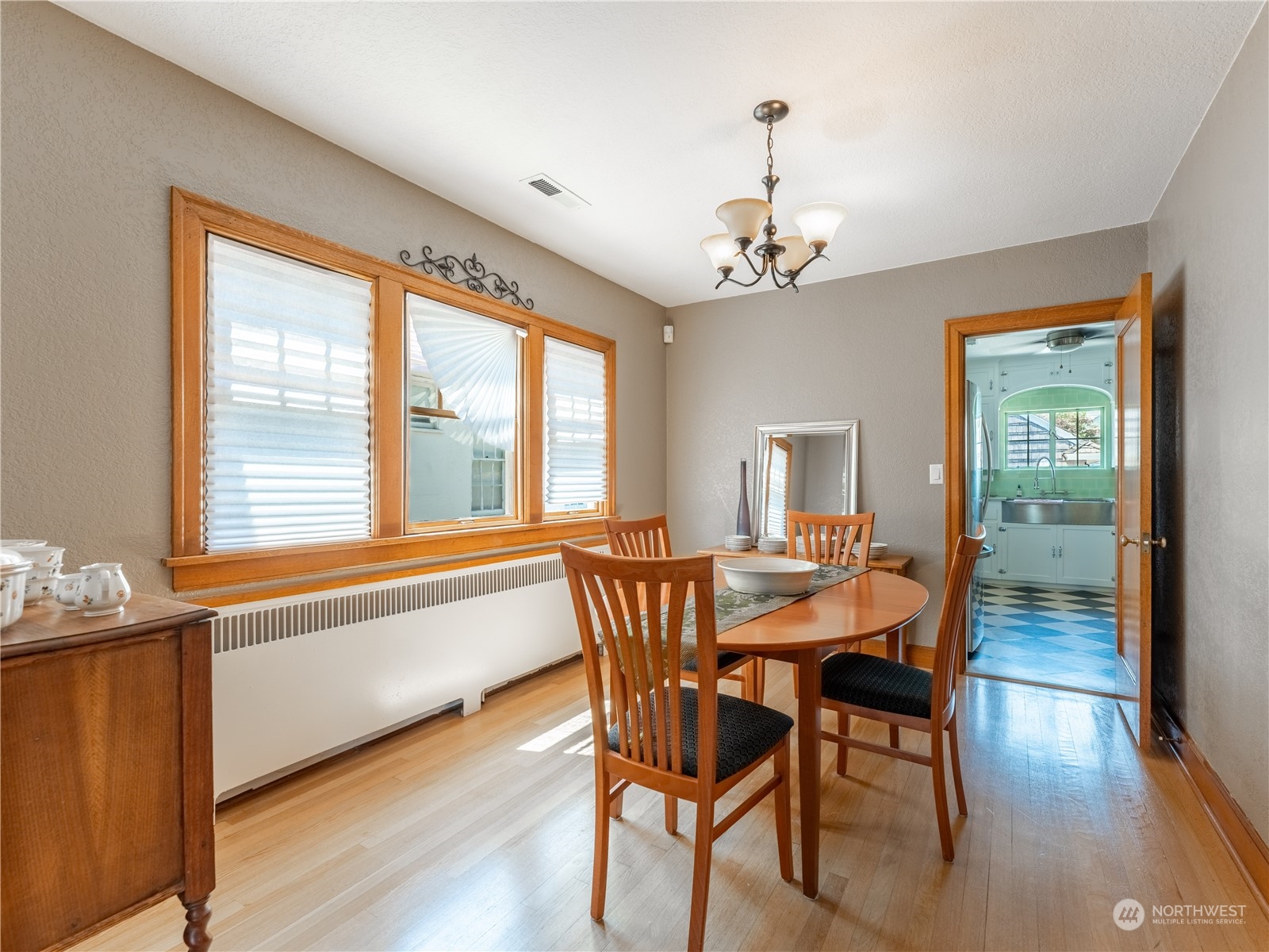 104 N Franklin Avenue